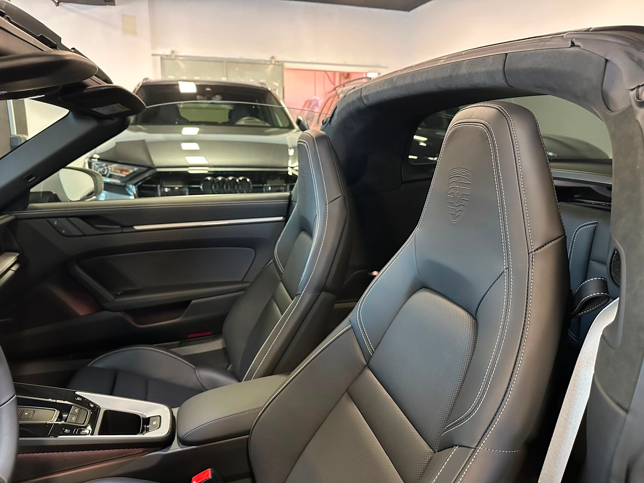 Porsche 911, Targa 4S 992.2 - fotka 6