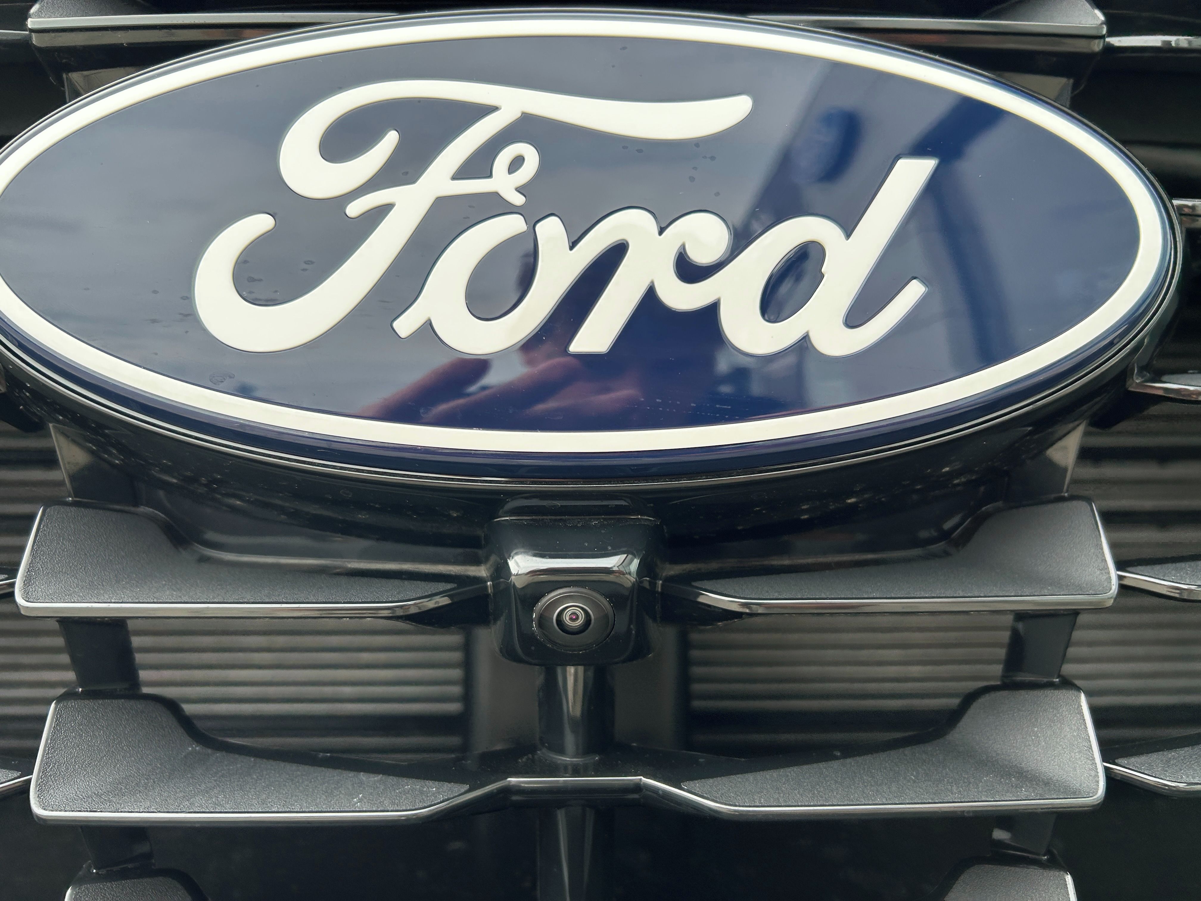 Ford Kuga, Top Edition 2.5 HEV 132 kW - fotka 3