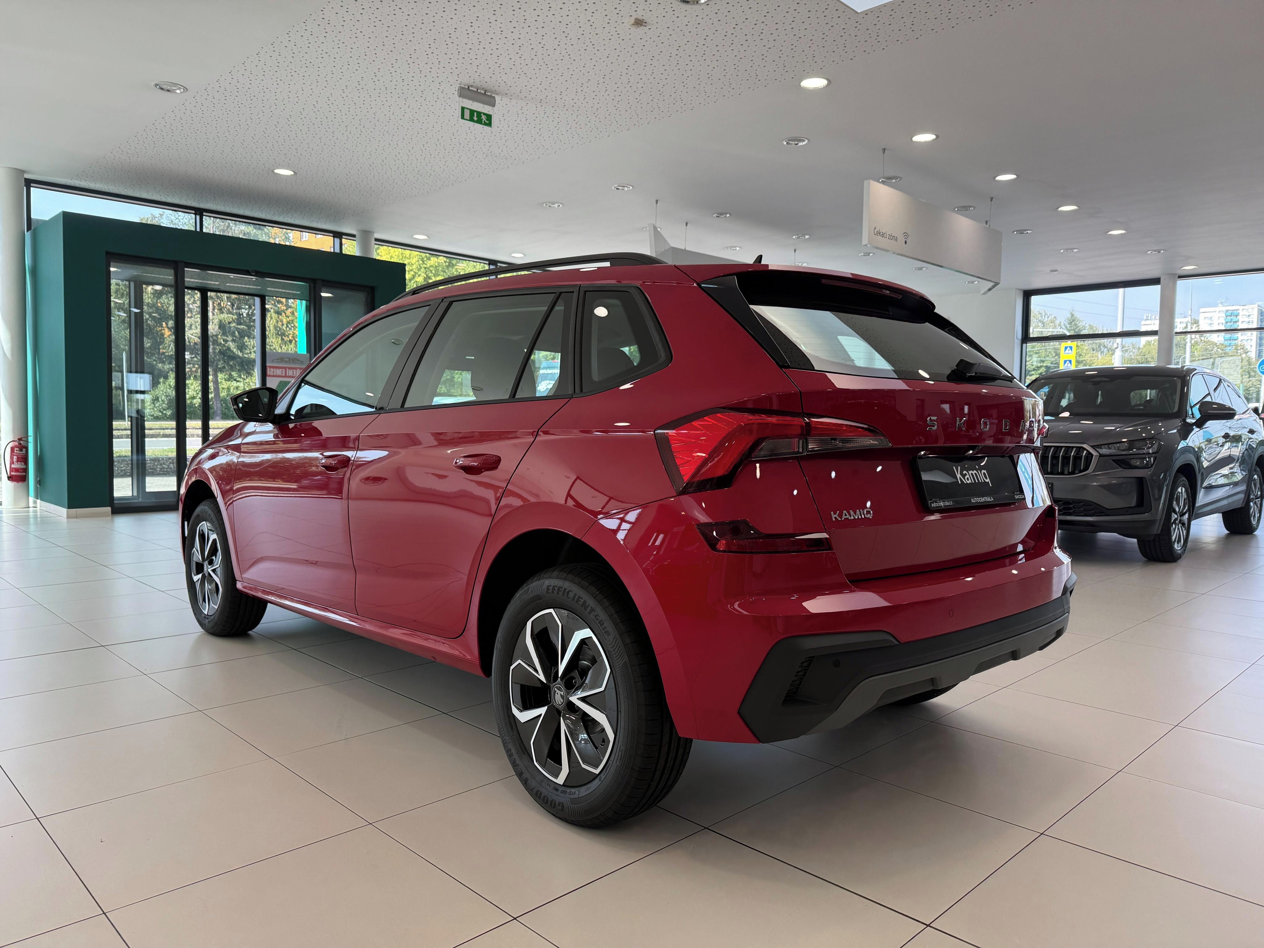 Škoda Kamiq, M6F 1,0 TSI / 85 kW Classic - fotka 3