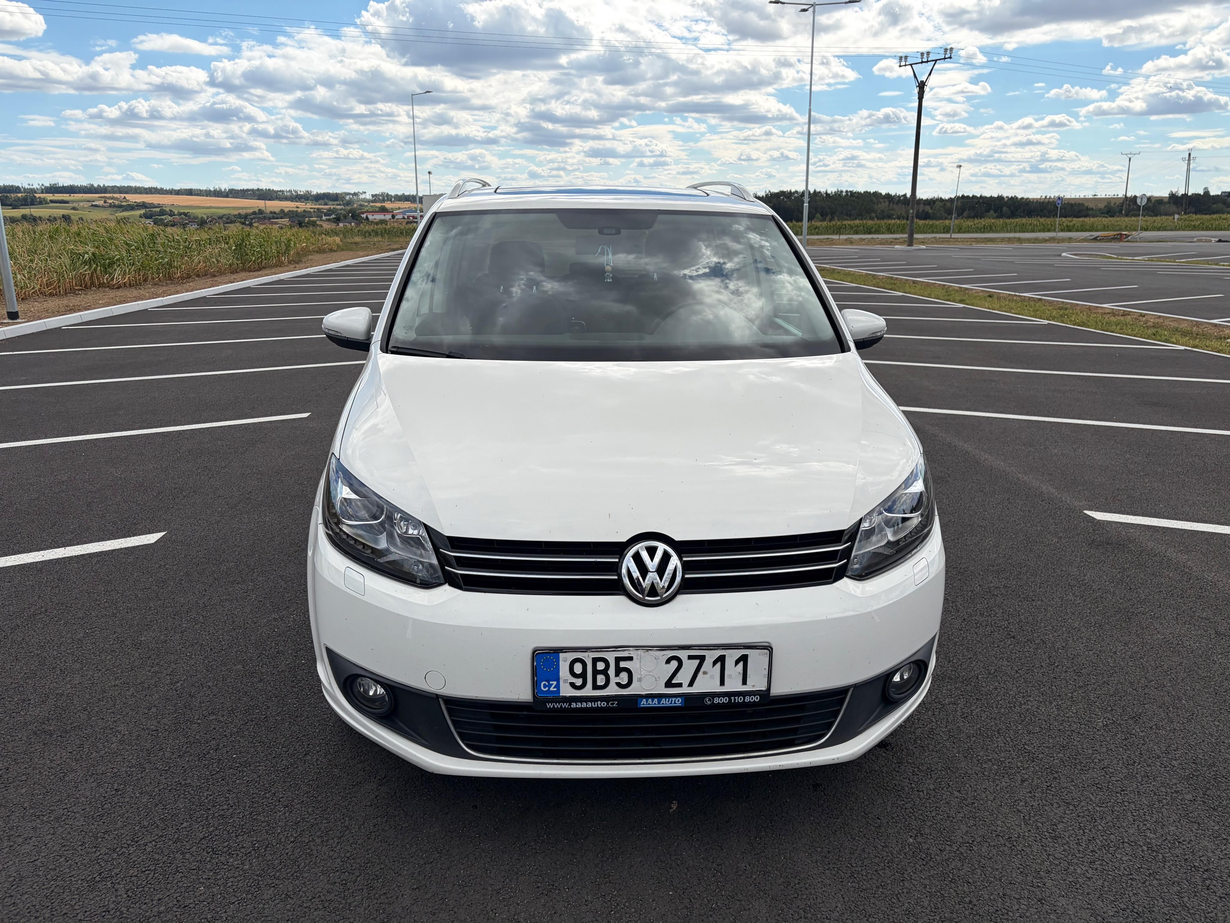 Volkswagen Touran, 1.6 TDi, 77kW manual - fotka 5