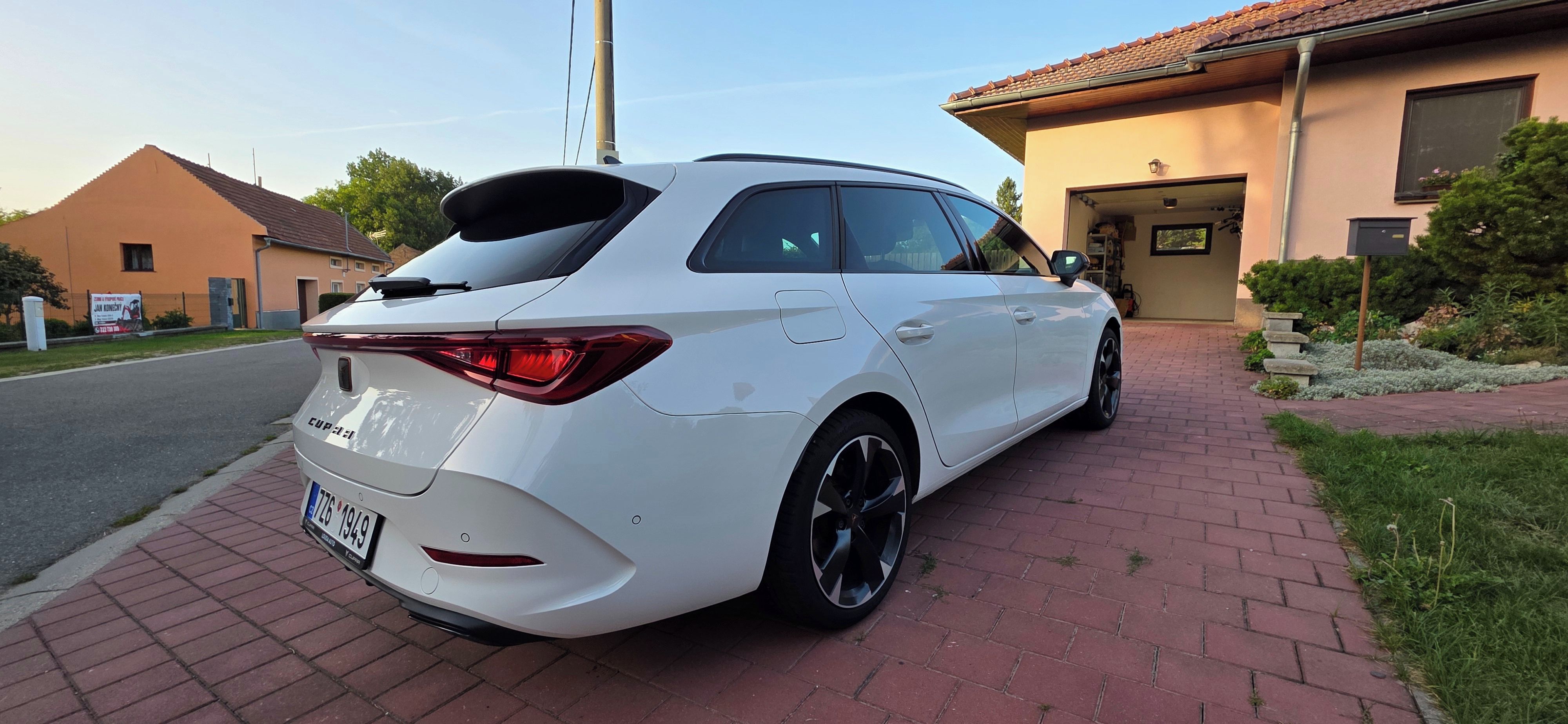 Cupra Leon, Cupra Leon SP 1.5 TSI 150k - fotka 5