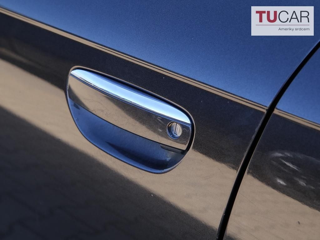 Audi A6, Allroad Quatro 4.2 V8 Automat - fotka 6