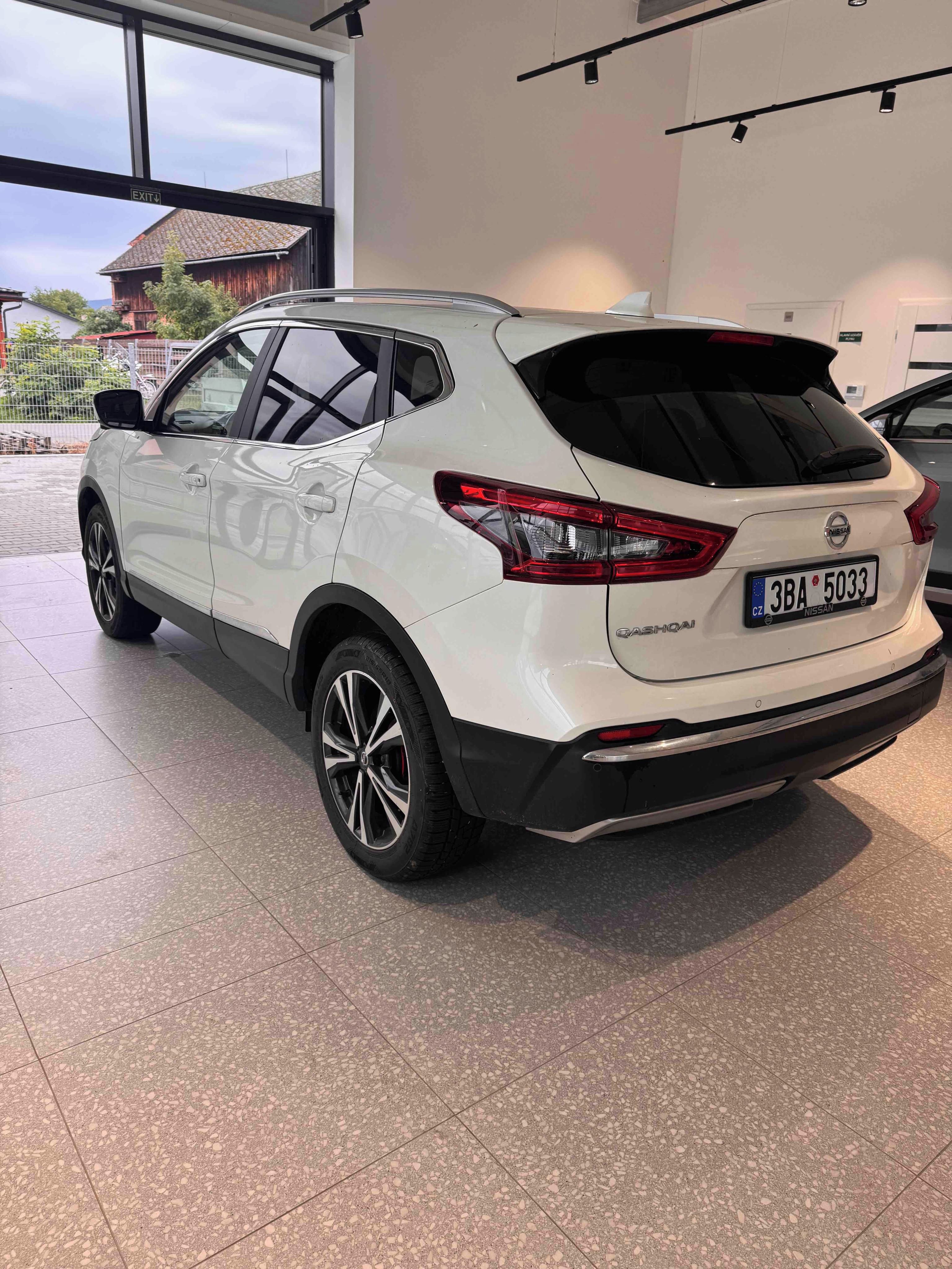 Nissan Qashqai, 1.6 DIG-T N-CONECTA - fotka 2