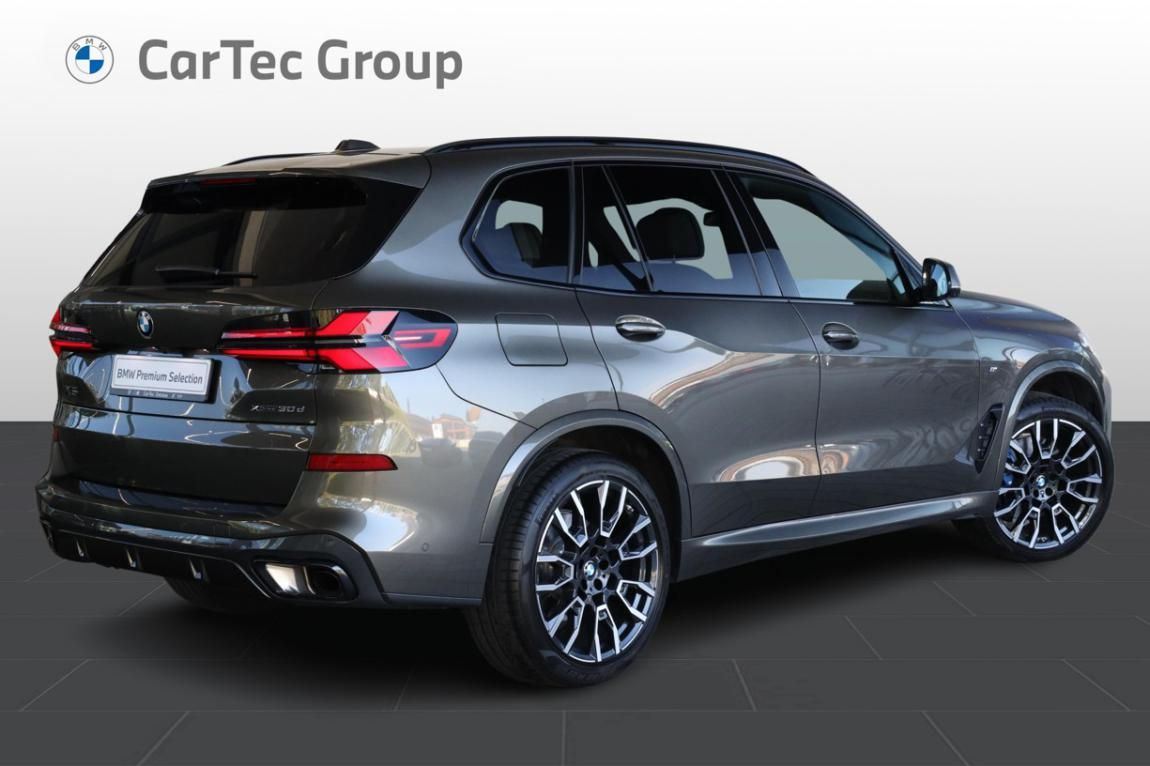 BMW X5, xDrive 30d - fotka 6