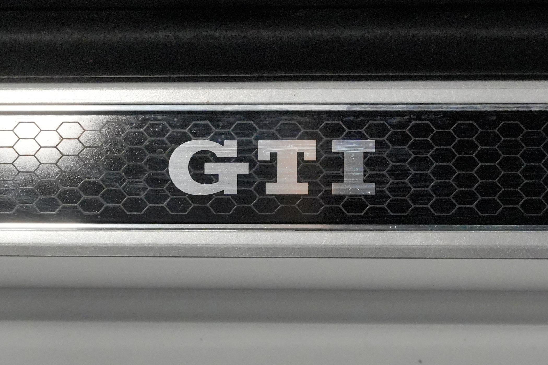 Volkswagen Polo, GTI 2.0 TSI 147kW DSG - fotka 5