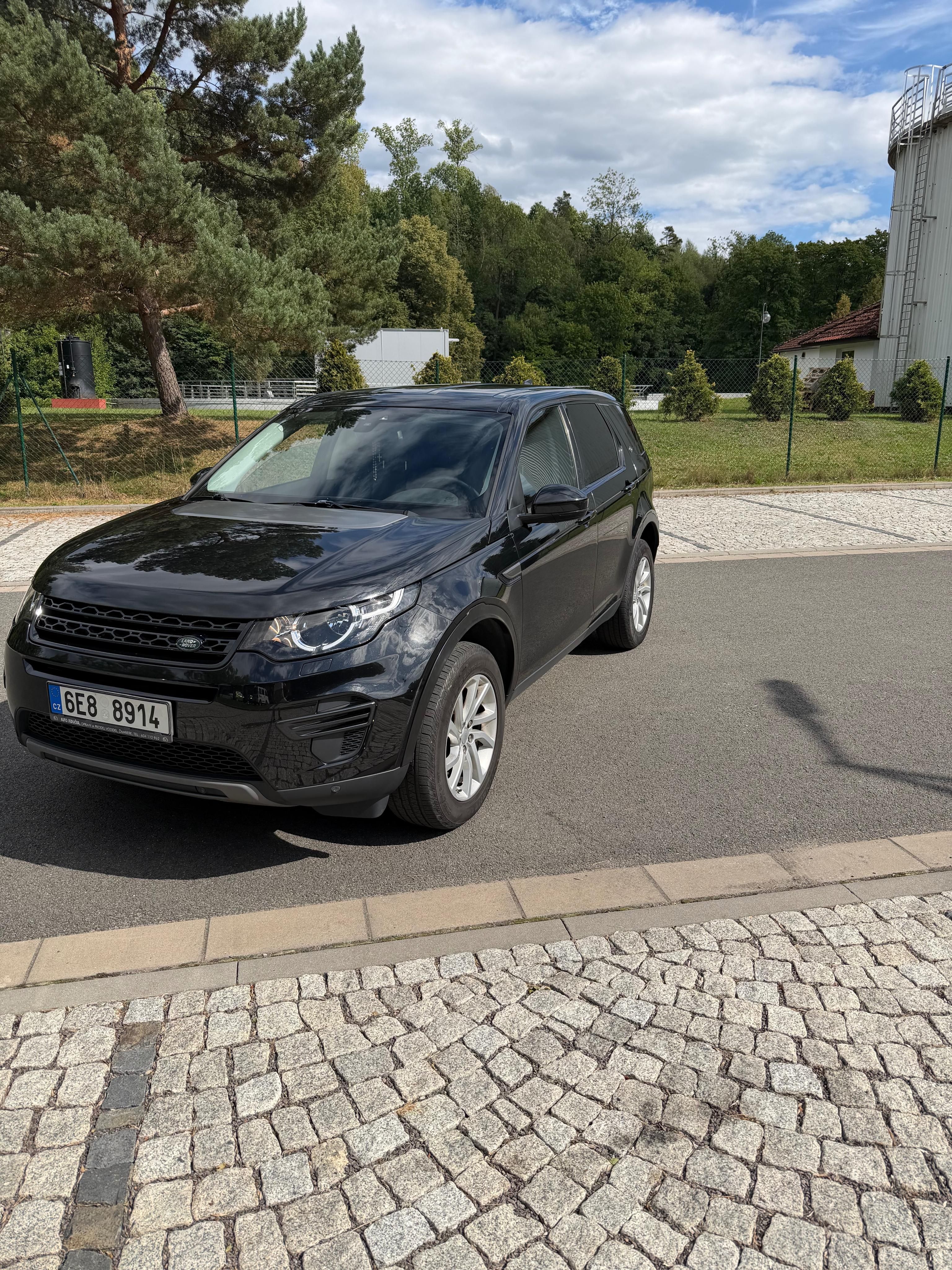Land Rover Discovery - fotka 4