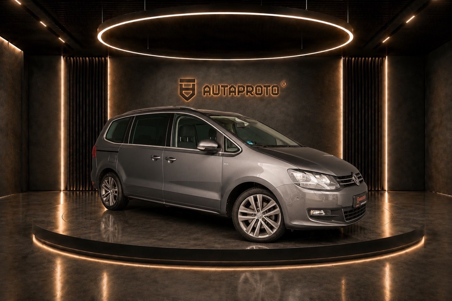 Volkswagen Sharan, 2.OTDi-130kW-DSG-Highline-7m - fotka 3