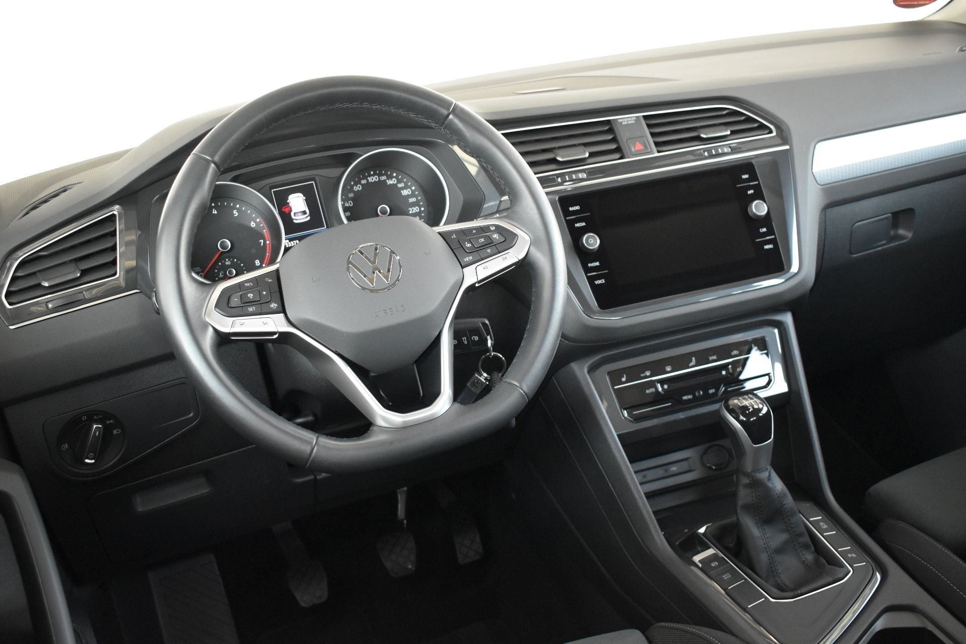 Volkswagen Tiguan, 1.5TSI 110kW,tažné,manuál - fotka 5