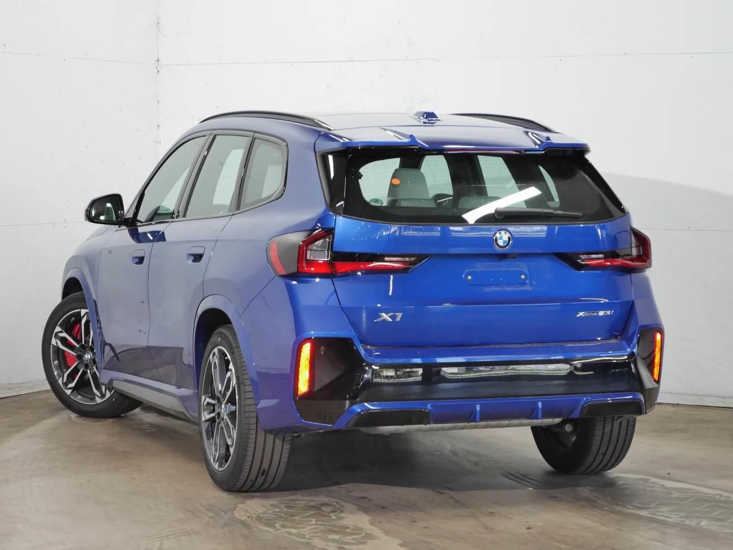 BMW X1, X1 23i xDrive M PRO - fotka 3