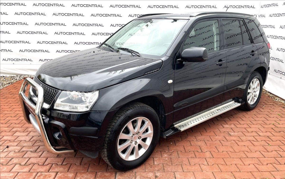Suzuki Grand Vitara, 2,0 i,103kW,4x4 - fotka 3
