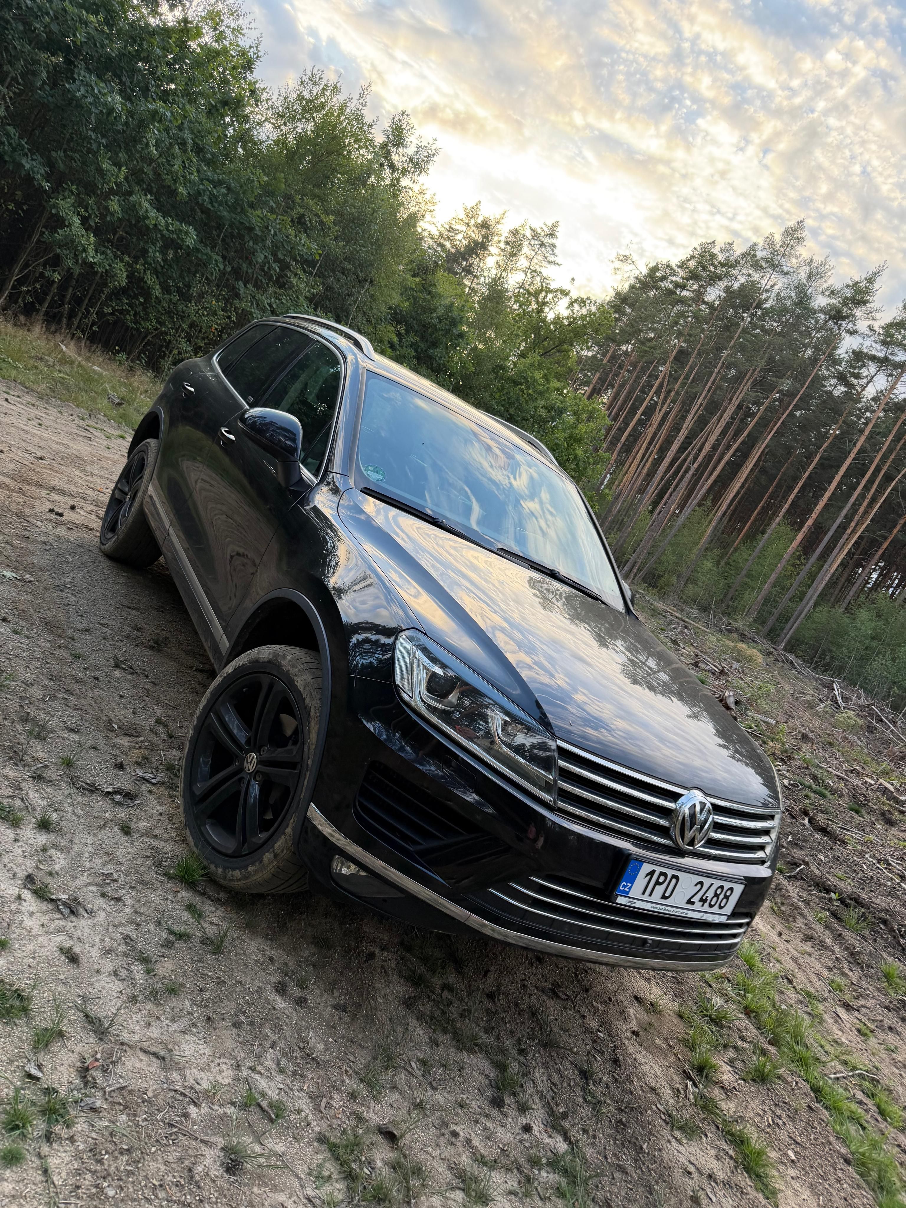 Volkswagen Touareg - fotka 5