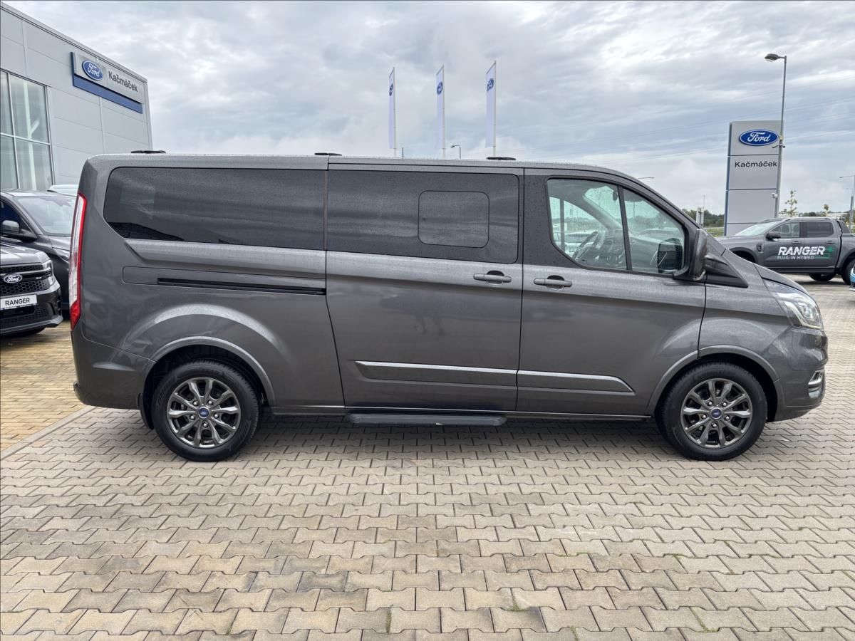 Ford Tourneo Custom, 2,0 EcoBlue 136kW TitaniumX L2 - fotka 6