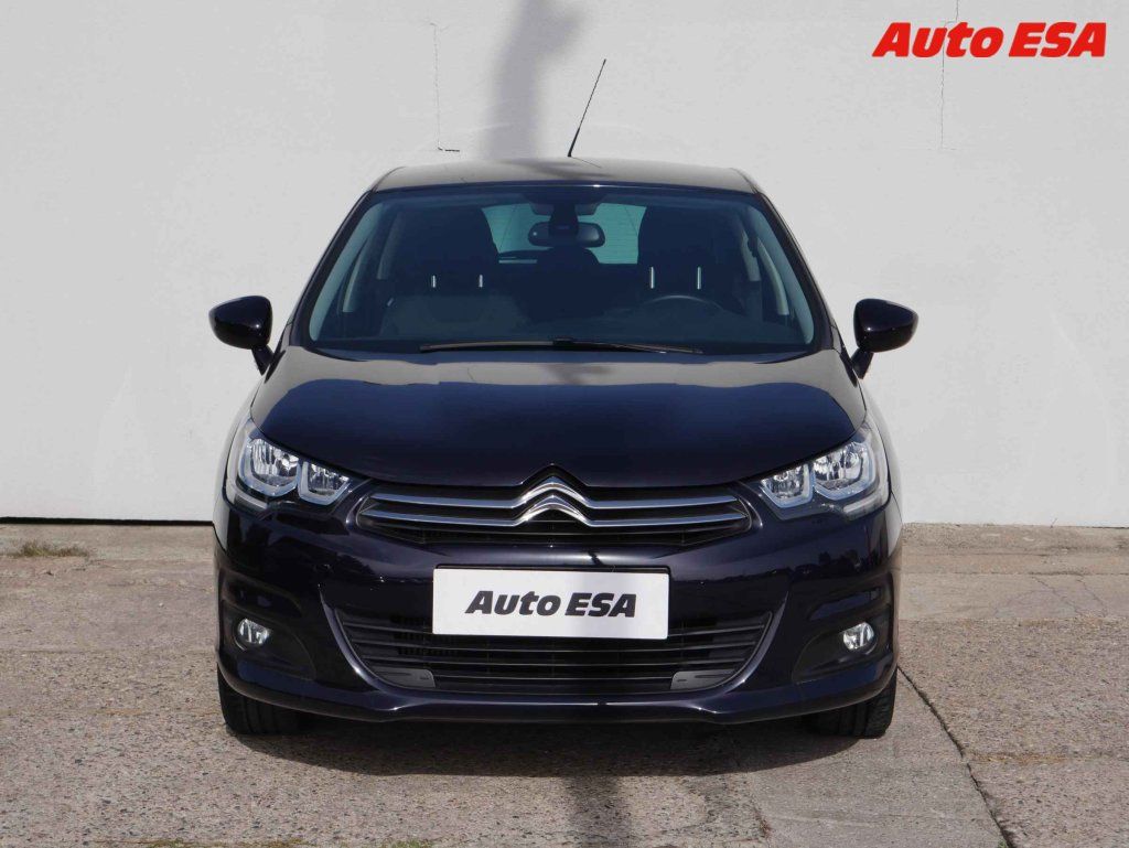 Citroën C4, 1.2 - fotka 2
