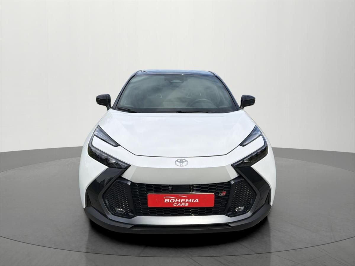Toyota C-HR, 2,0 Hybrid E-CVT AWD GR Sport - fotka 2