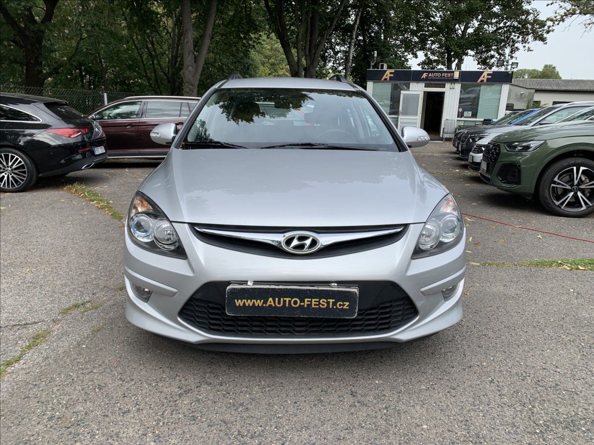 Hyundai i30, 1,6 CRDI ČR - fotka 2