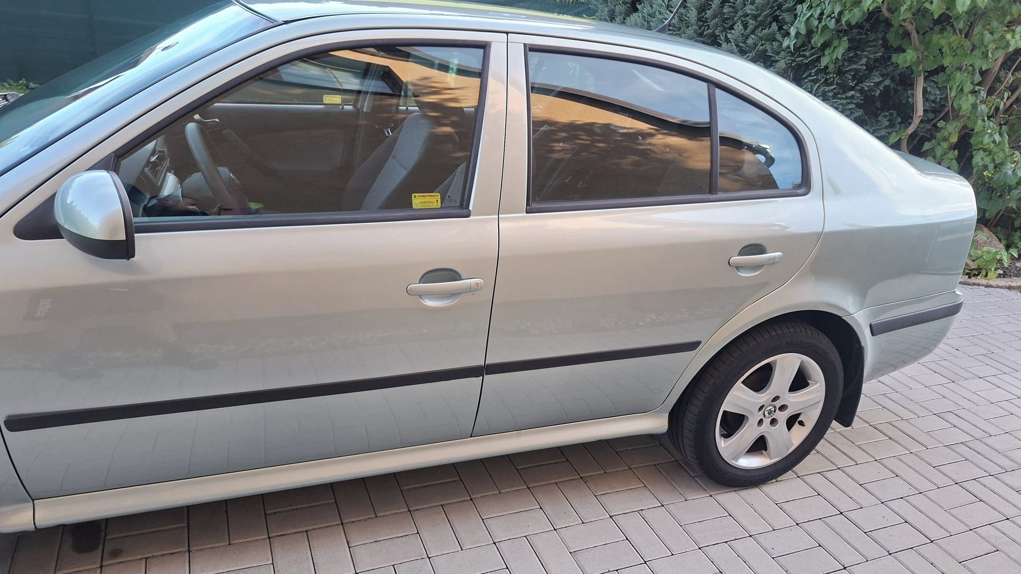 Škoda Octavia, 1.6 MPi - fotka 5