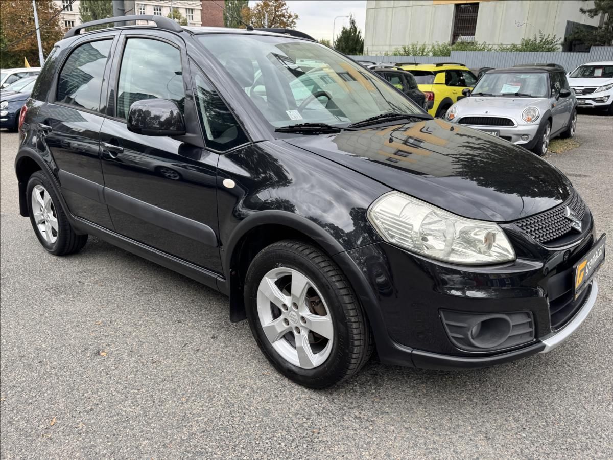 Suzuki SX4, 1,6 - fotka 2