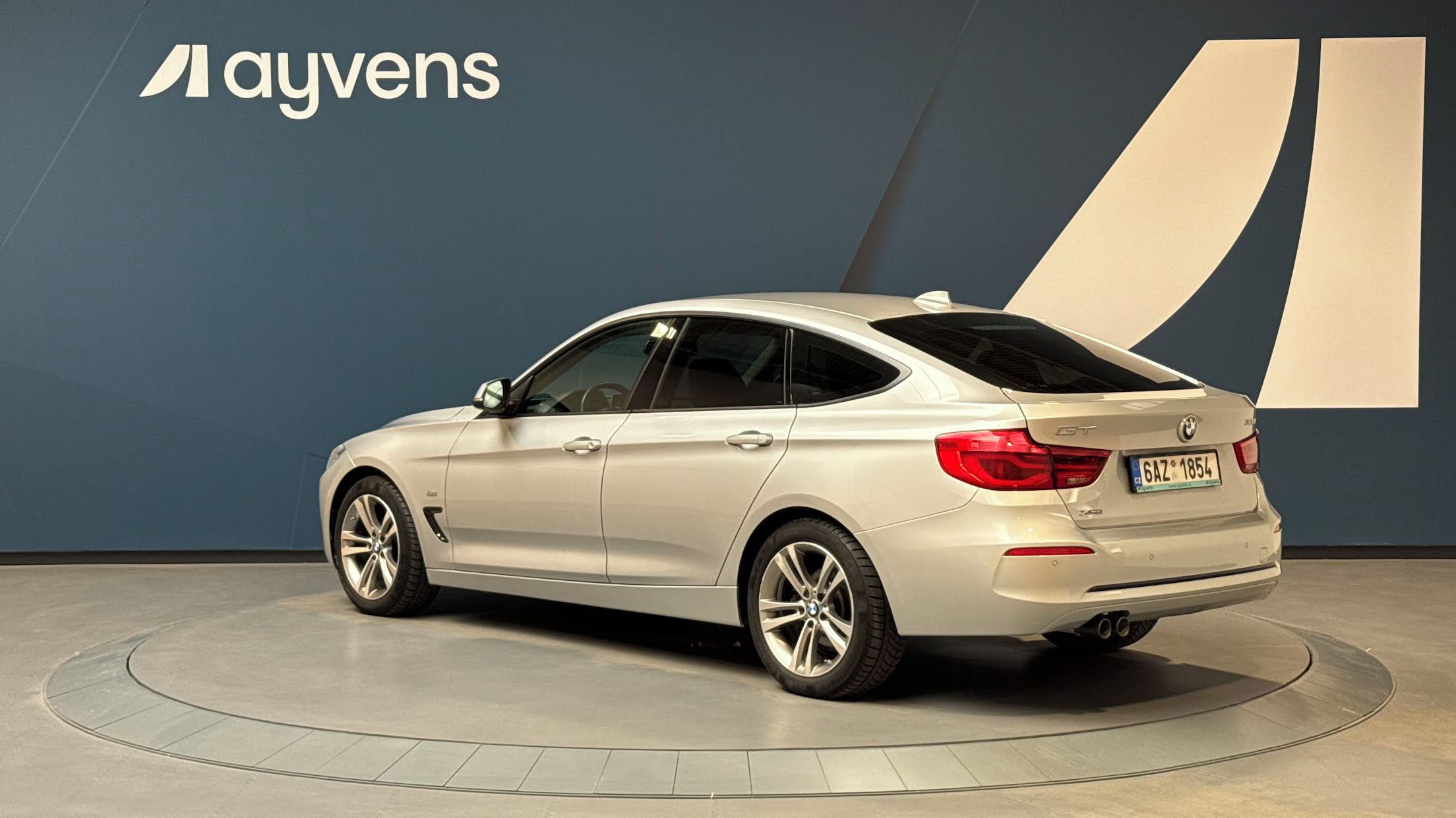 BMW Řada 3, 2.0 320d xDrive SPORT LINE Gra - fotka 3