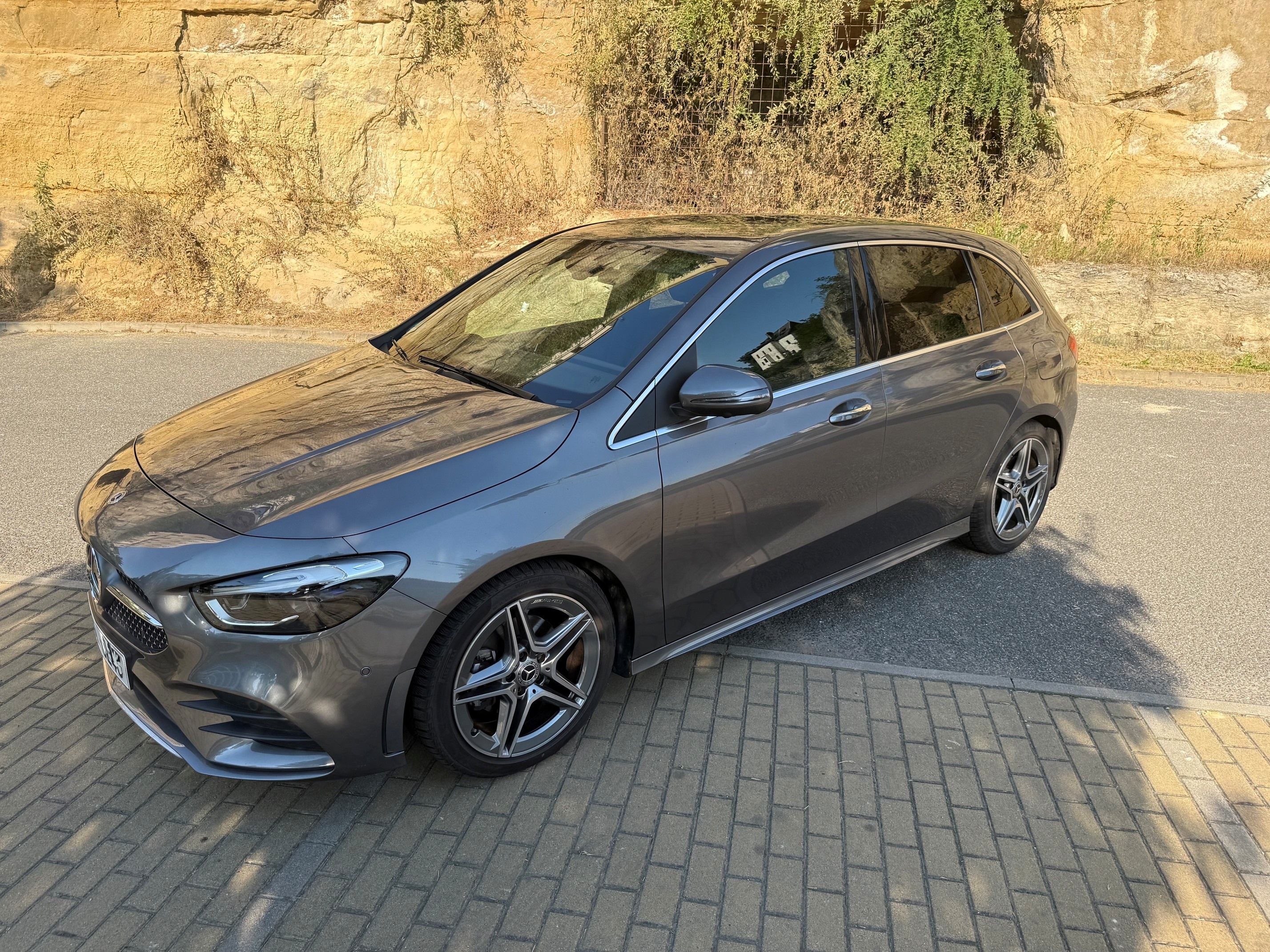 Mercedes-Benz Třídy B, AMG, tažné, nezávilé topení