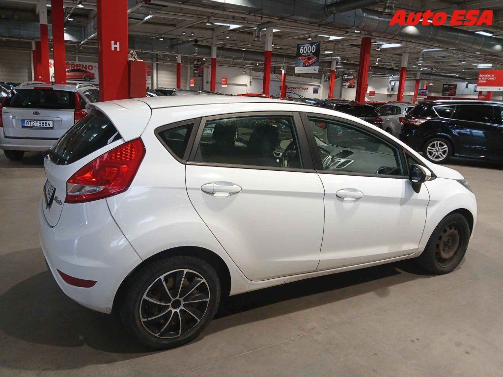 Ford Fiesta, 1.2,ČR - fotka 2