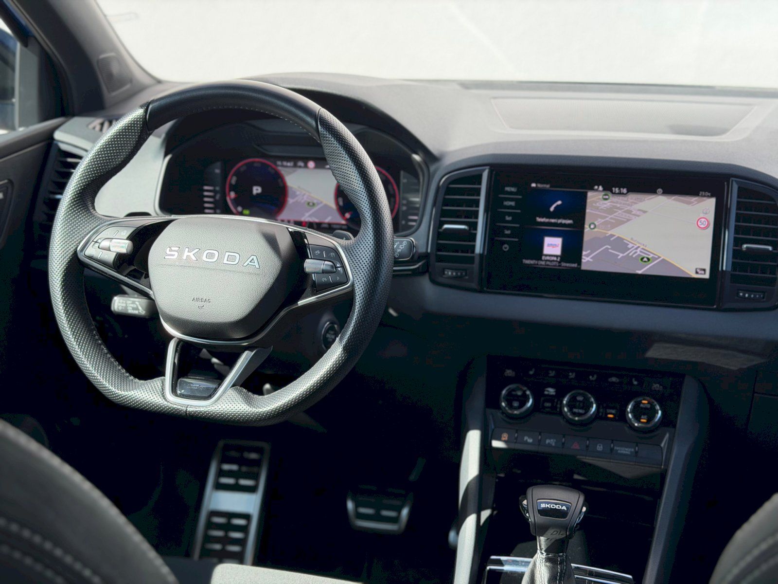 Škoda Karoq, 1.5 TSI 110kW Sportline DSG - fotka 5