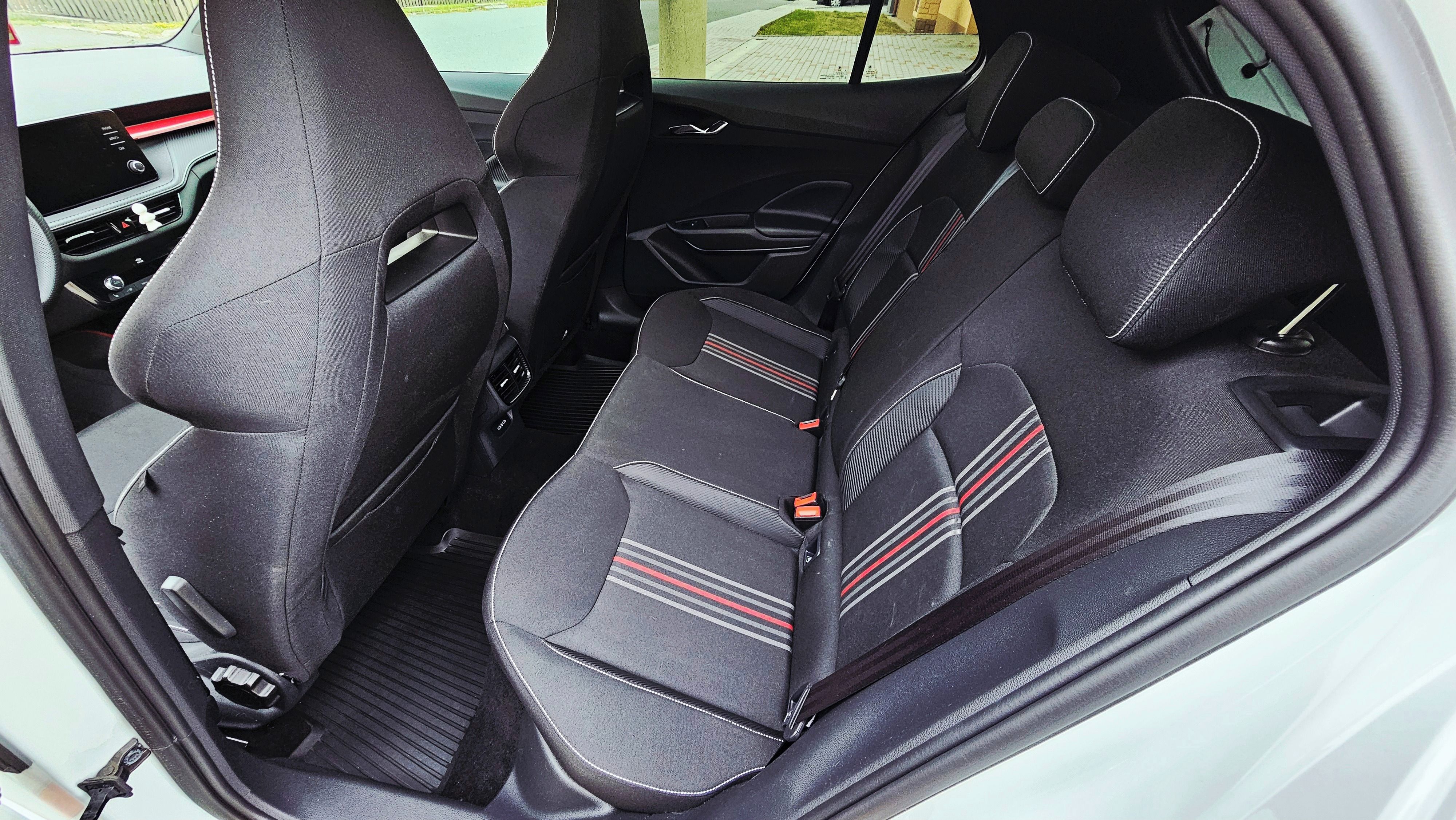 Škoda Fabia, 1.5 TSI Monte Carlo - fotka 6
