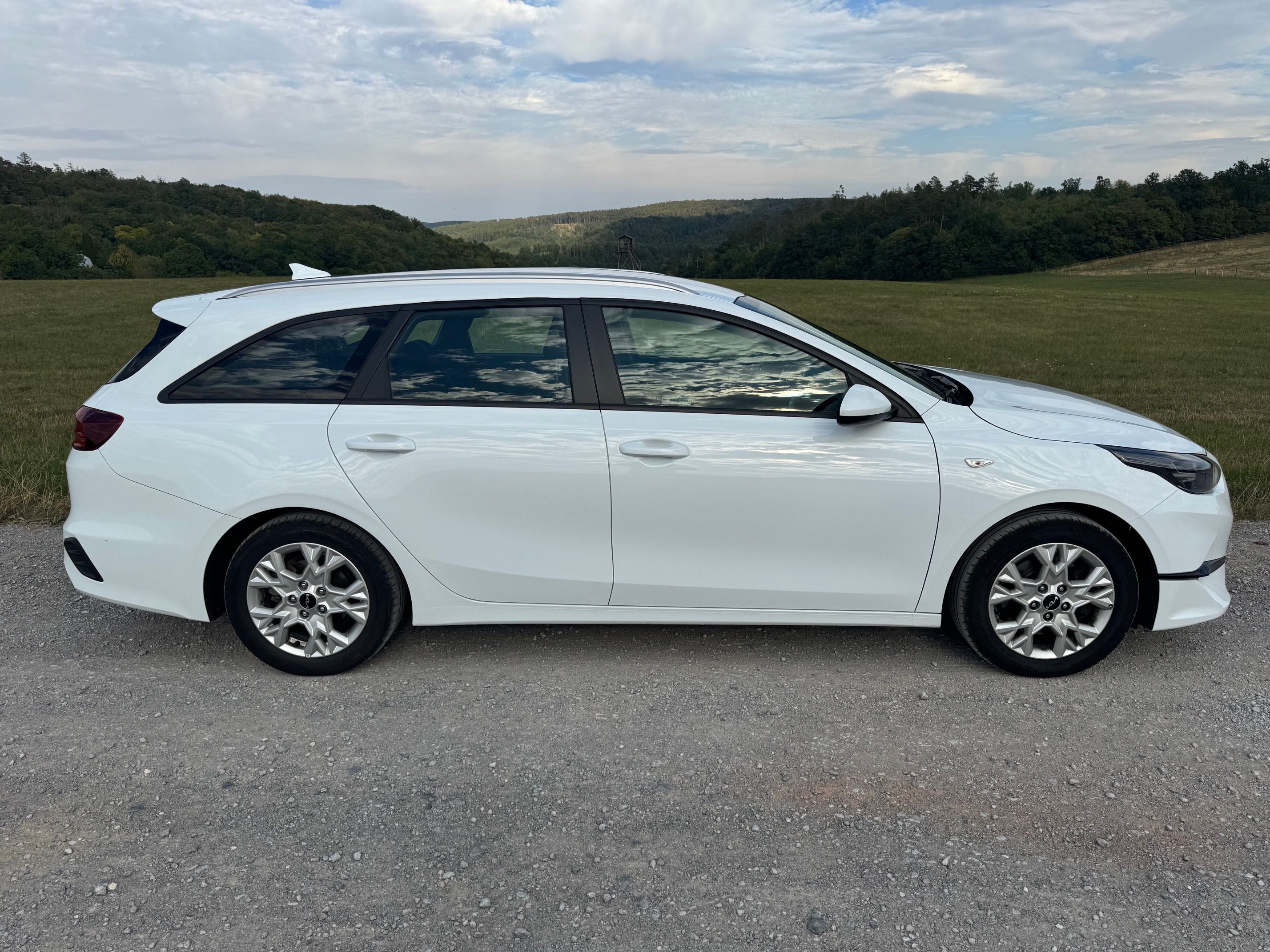 Kia Cee´d, 1.0T-GDi 74kW SPIN KAMERA ČR - fotka 6