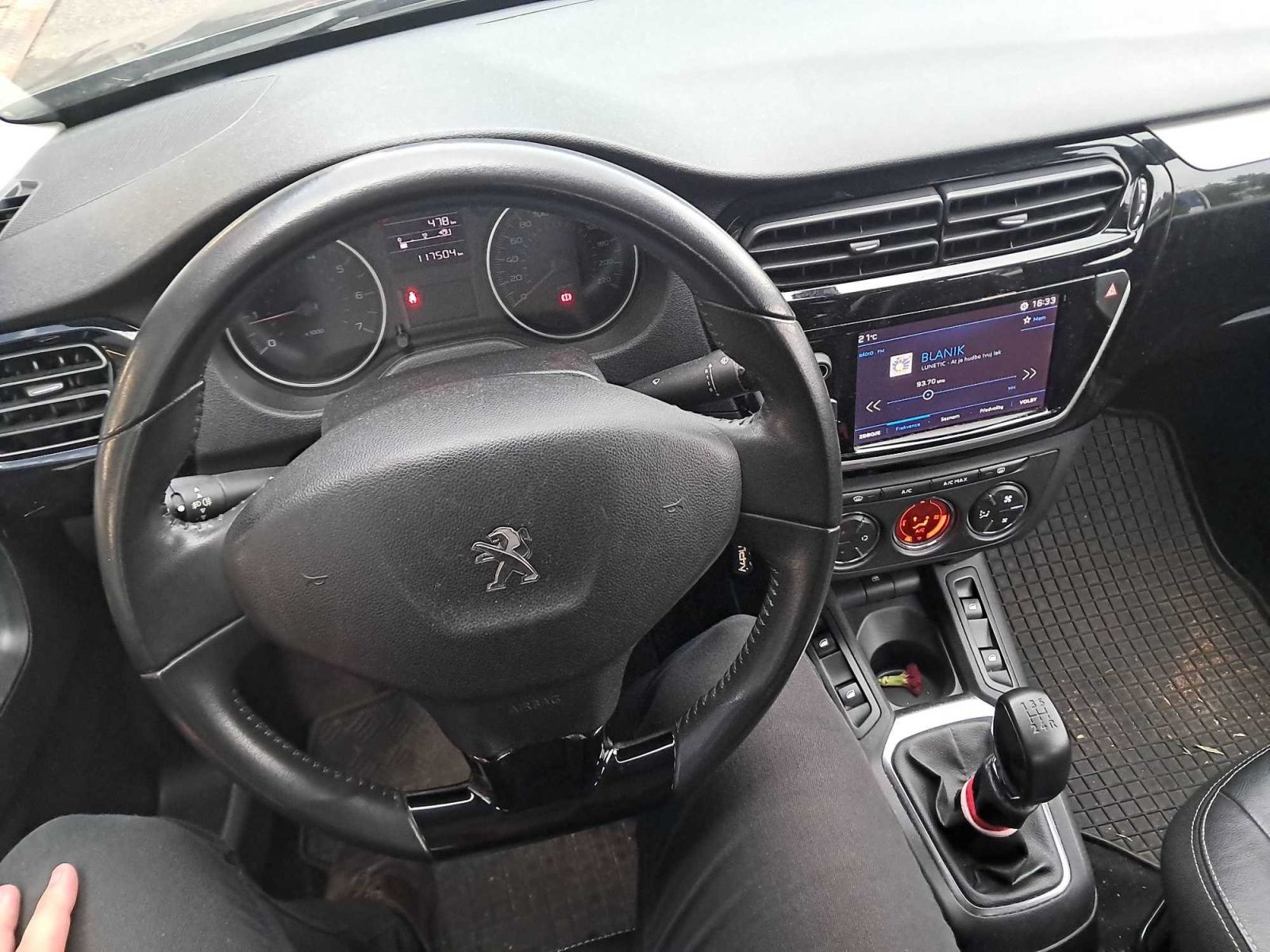 Peugeot 301, 1.6 VTi, Klima, Tempomat - fotka 3