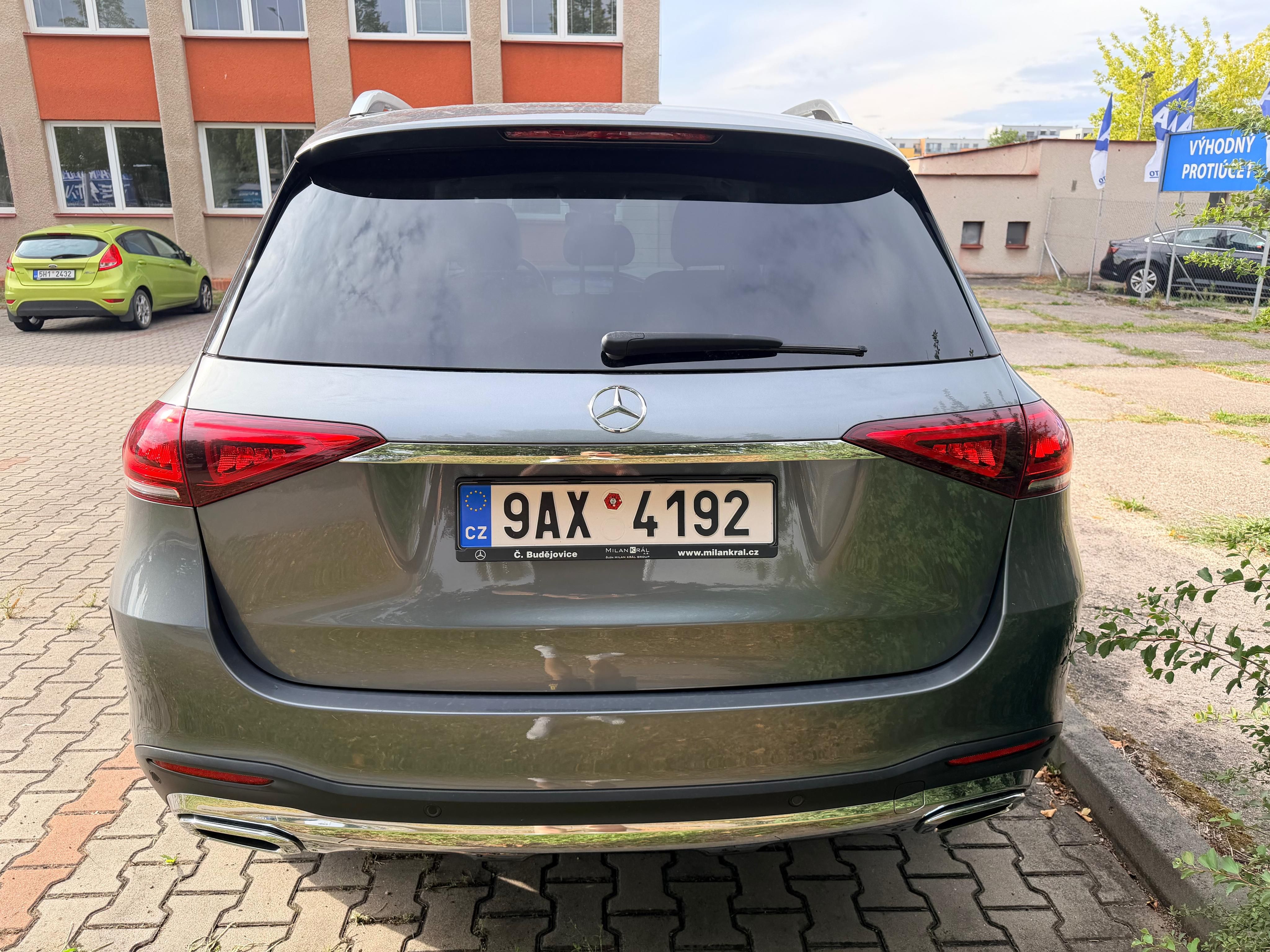 Mercedes-Benz GLE, 400d 4Matic - fotka 6
