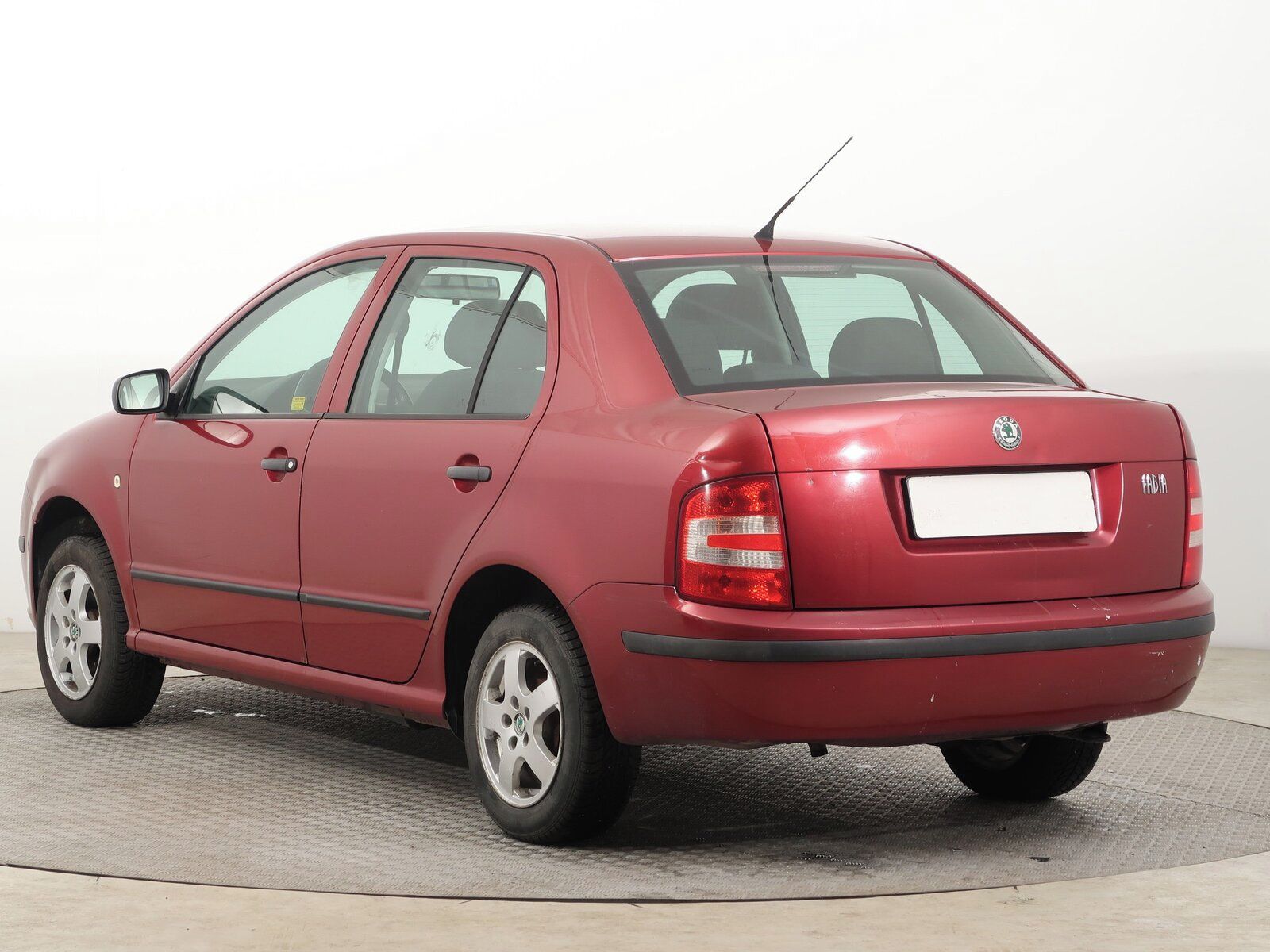 Škoda Fabia, 1.2, po STK, slušný stav - fotka 4