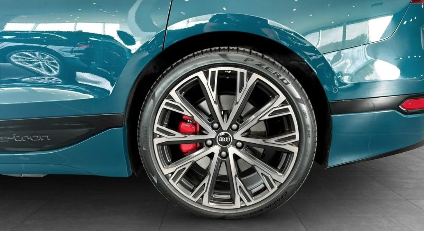 Audi A6 Avant, e-tron Performance Tech Pro - fotka 3