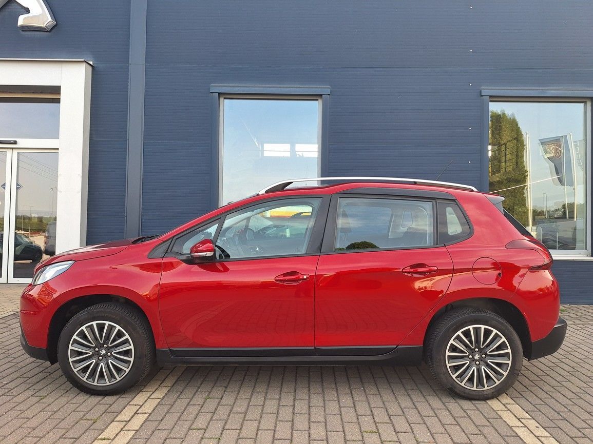 Peugeot 2008, 1,2PT 110k M6 - fotka 2