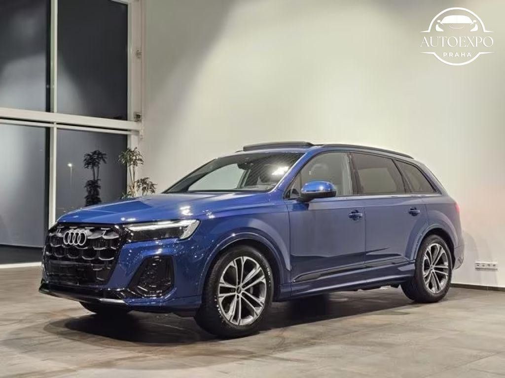 Audi Q7, 50TDI S Line Black Pano 7míst - fotka 4