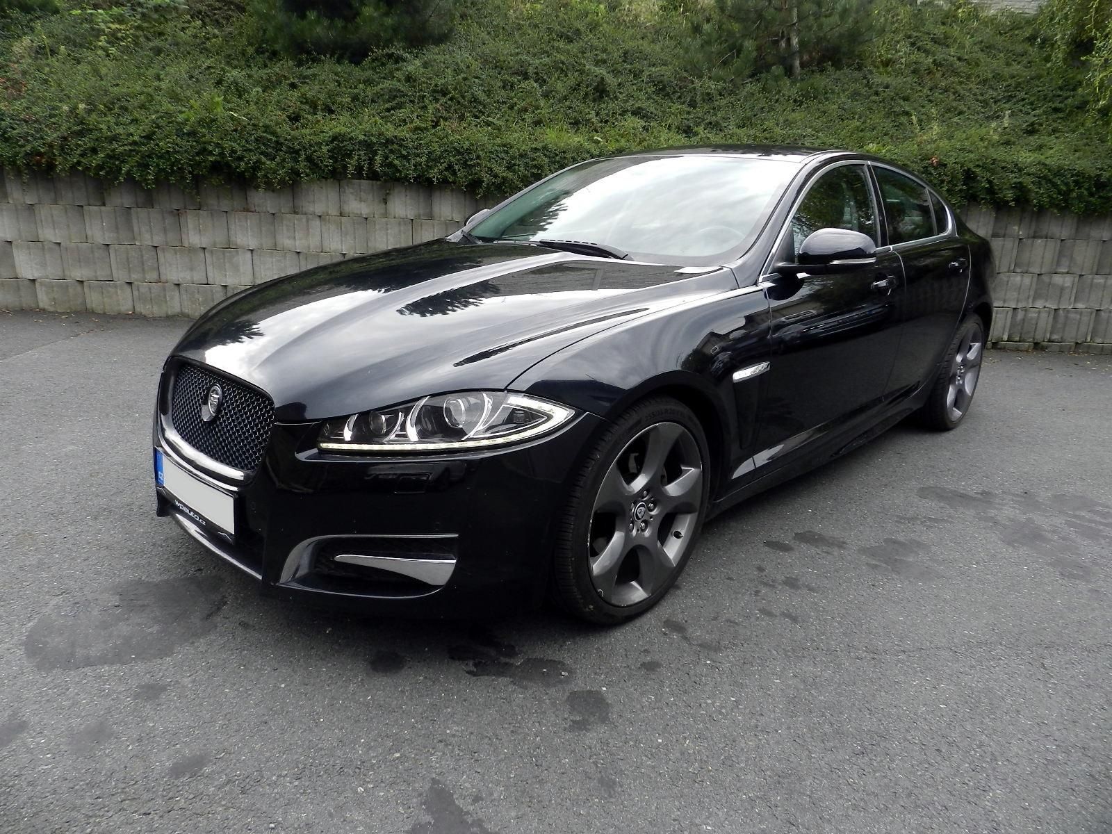 Jaguar XF, 3.0d V6 177 kW NEPOJÍZDNÉ - fotka 2