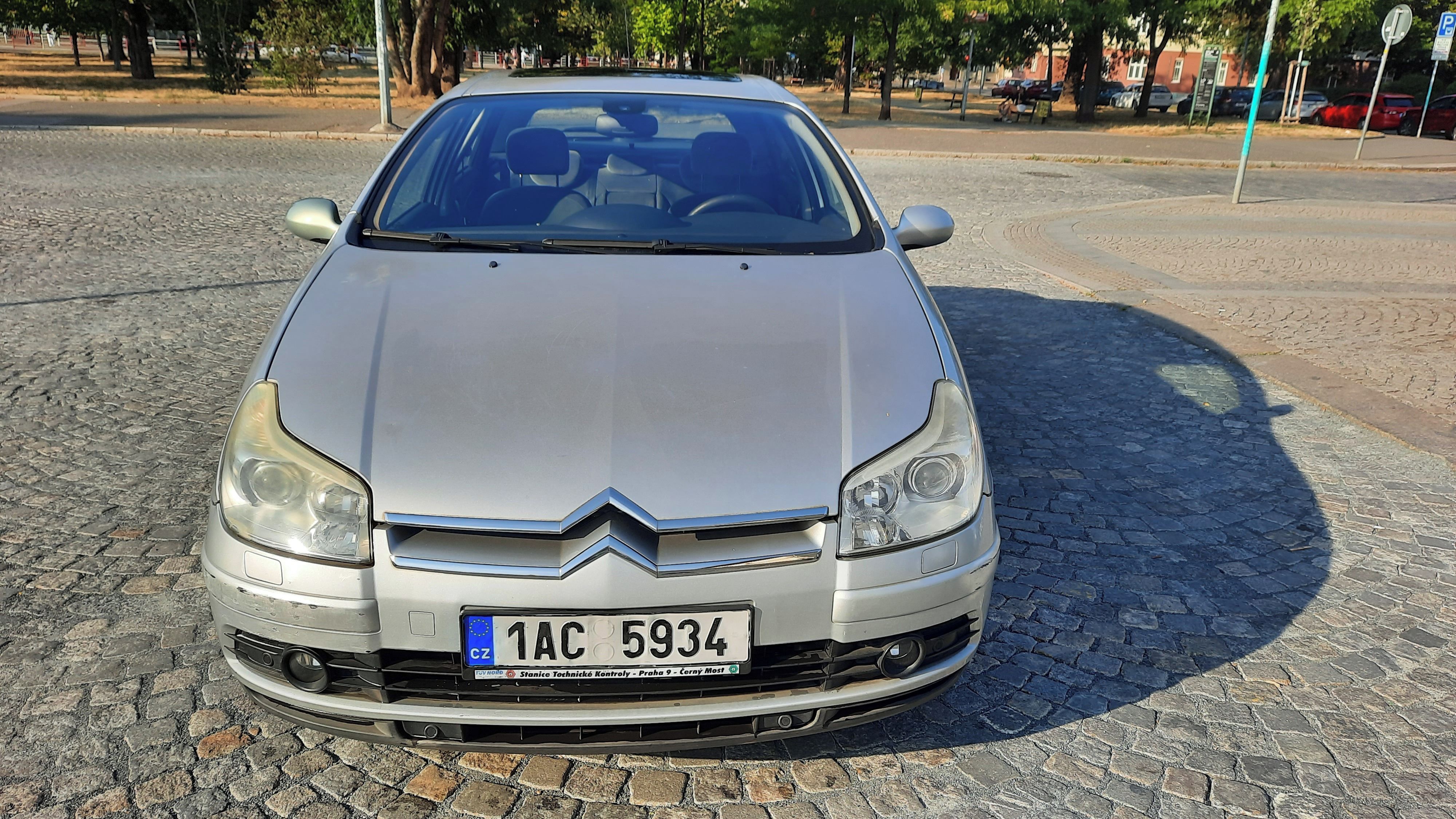 Citroën C5, 2.0 HDI Exclusive - fotka 4