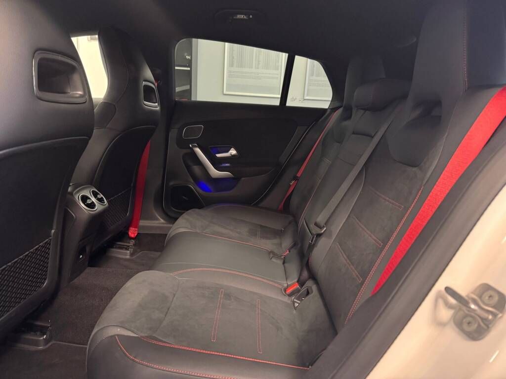 Mercedes-Benz CLA, 45 S 4MATIC SB - fotka 3