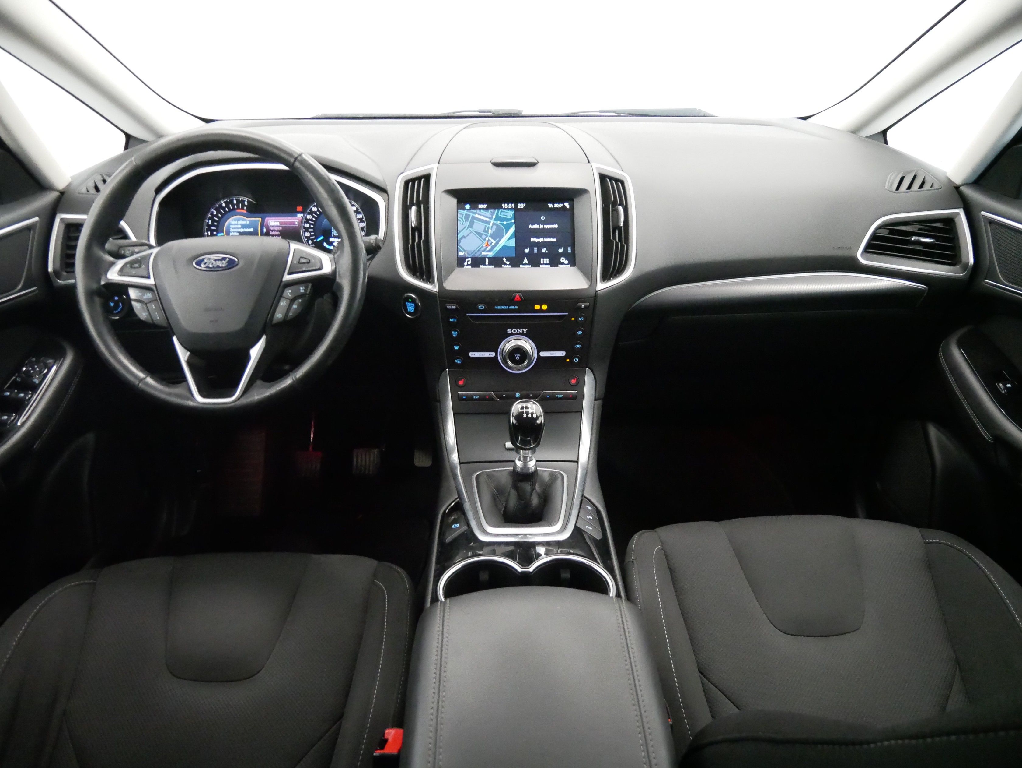 Ford S-MAX, Ford S-Max 2,0 TDCi 110kW - fotka 6