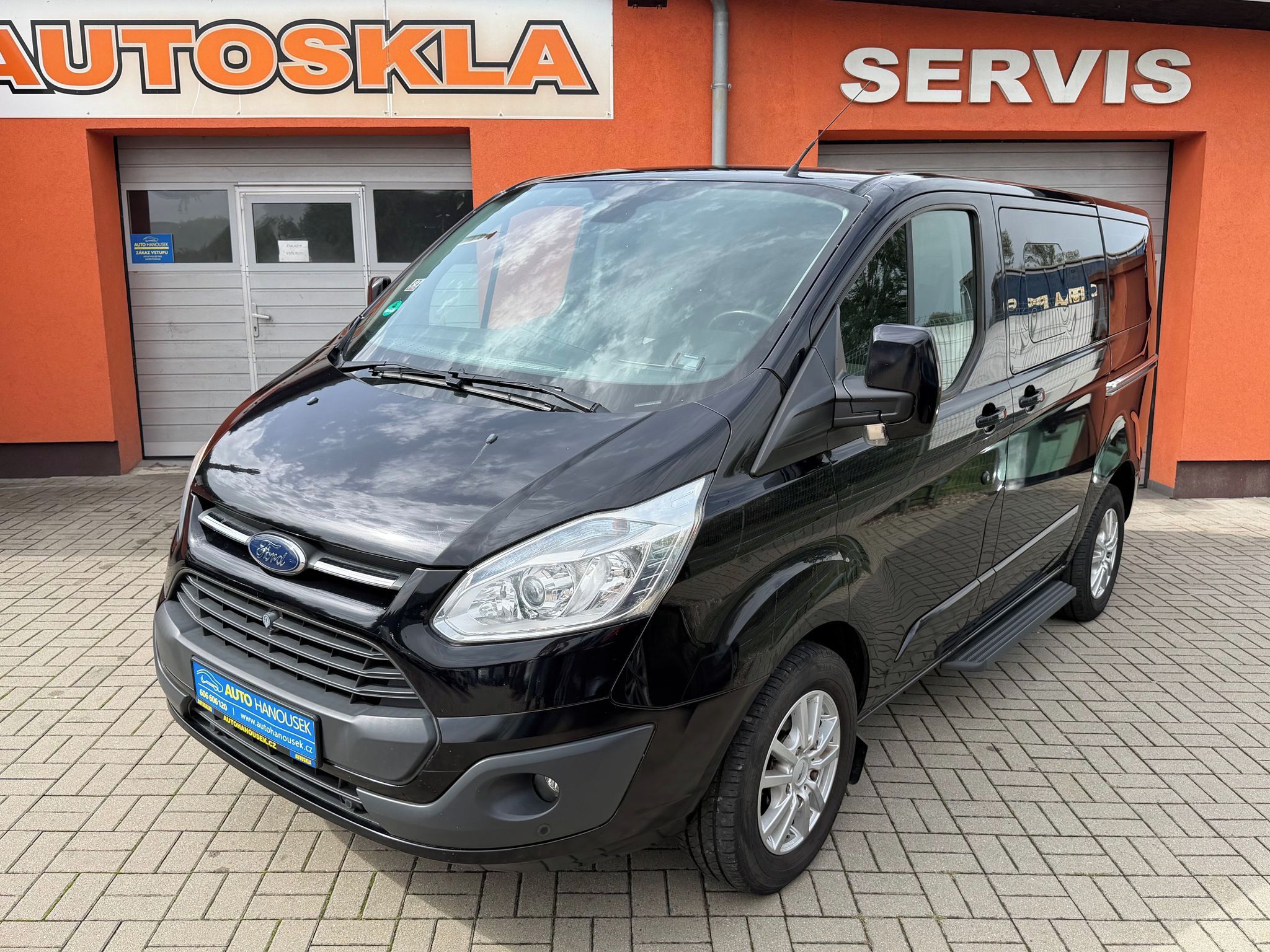 Ford Tourneo Custom, 2.2 TDCi 92KW 8MÍST