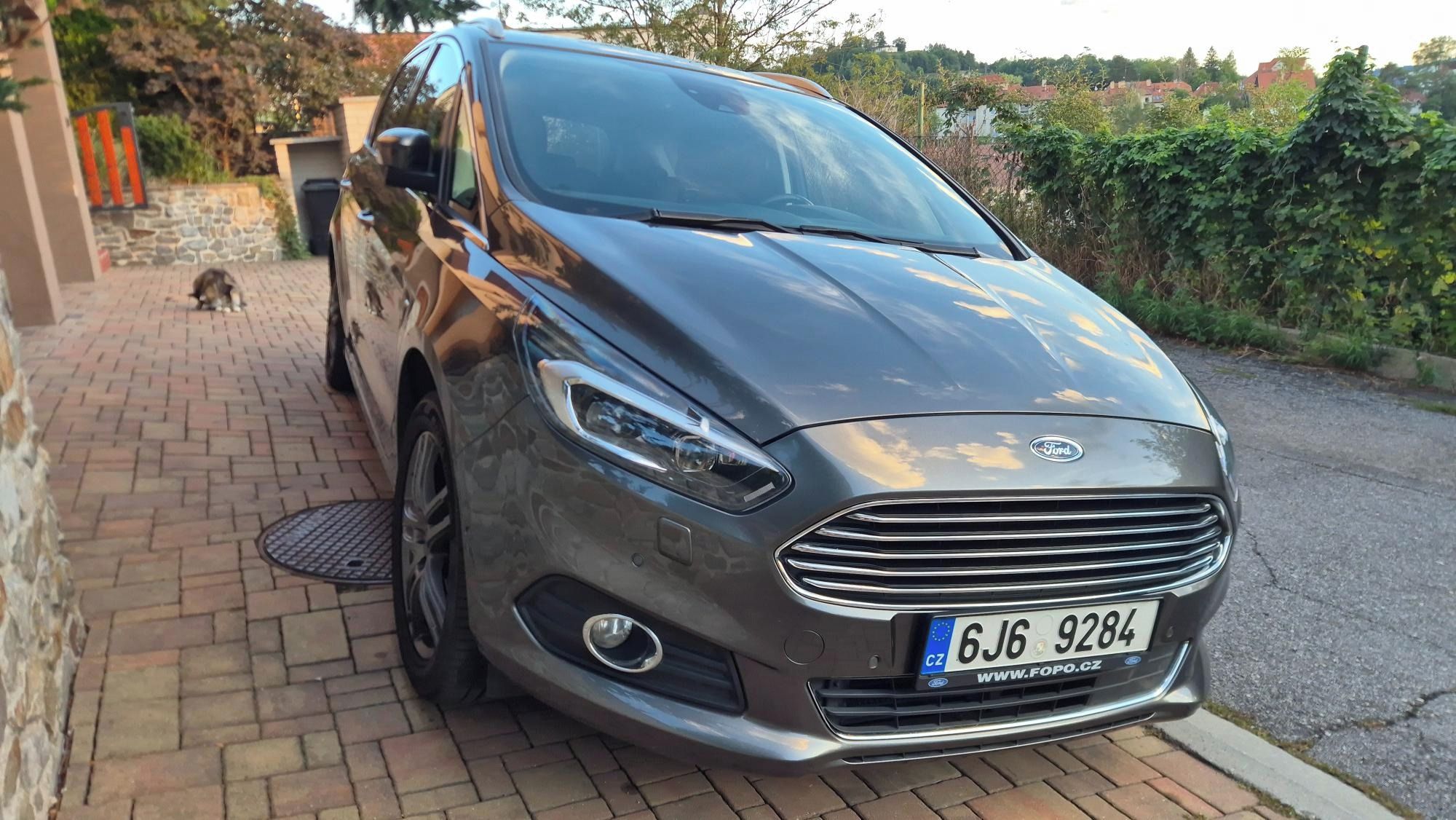 Ford S-MAX, 2.0 TDCI Titanium, 7 míst - fotka 6