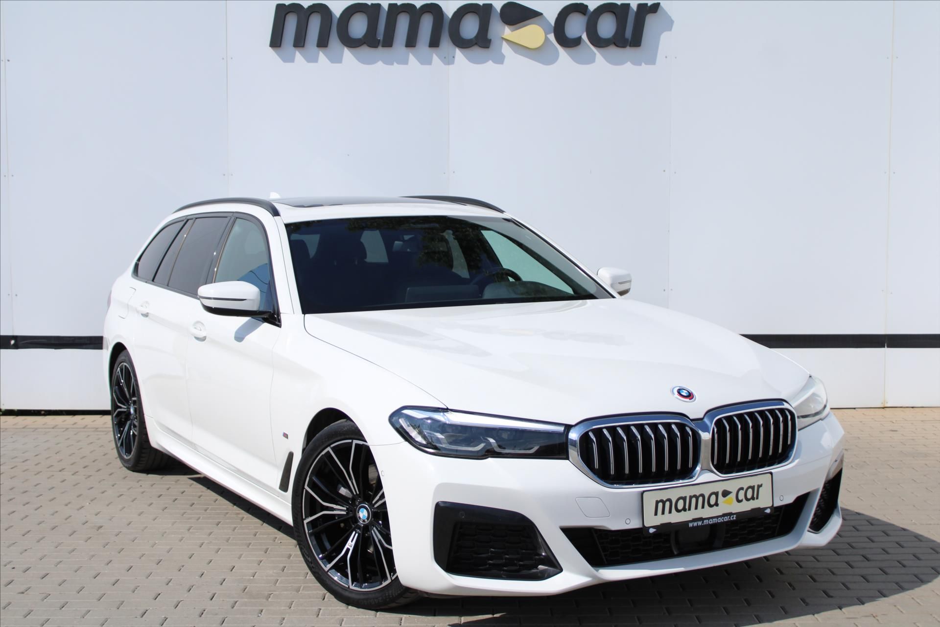 BMW Řada 5, 520d xDrive 140kW M PAKET ČR