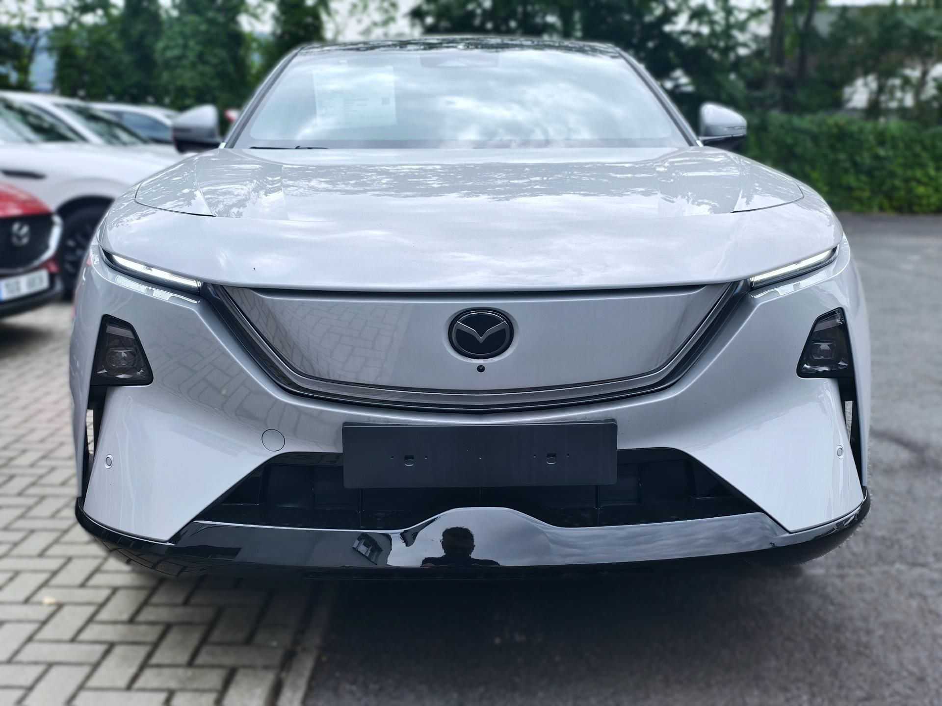 Mazda CX-6e, Nová CX6e TAKUMI - fotka 2