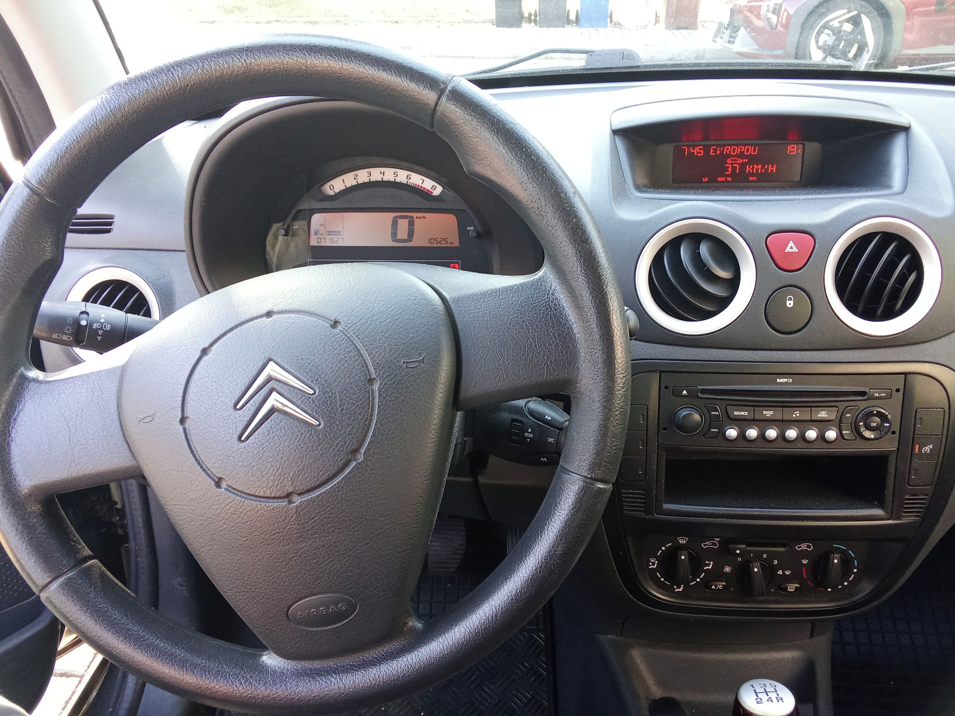 Citroën C3, Citroën C3 1,4 TOP - fotka 5