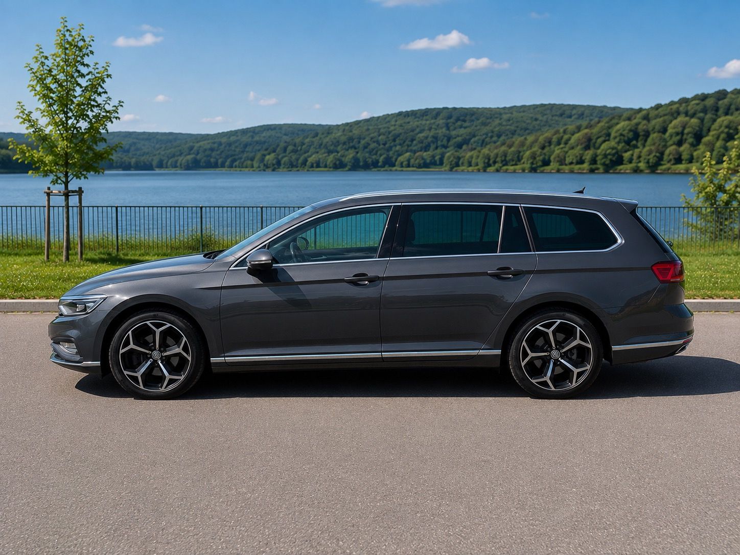 Volkswagen Passat, VW Passat 1.5 EVO TSI DSG - fotka 3