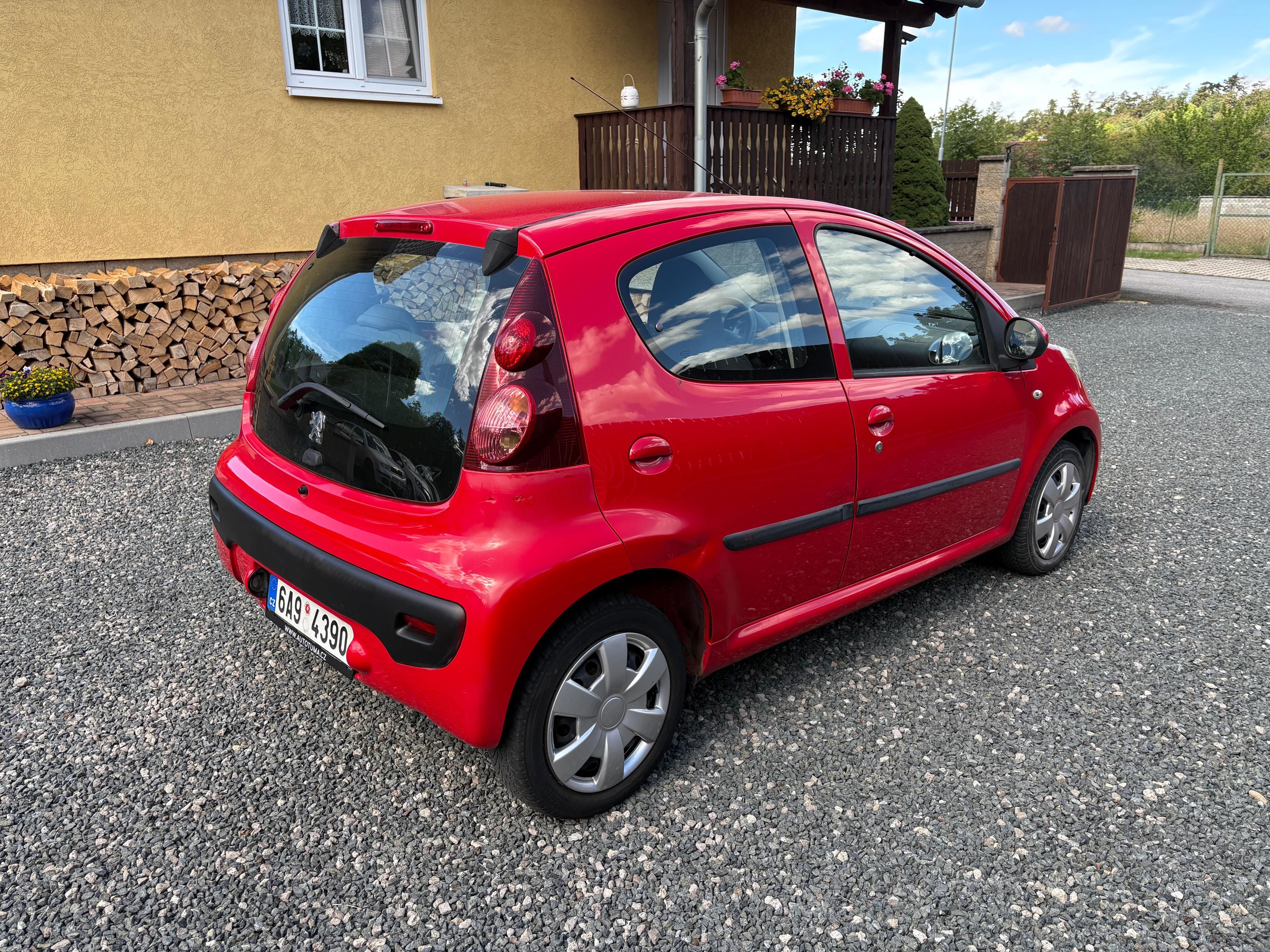 Peugeot 107, 50 kw, nové v ČR - fotka 6