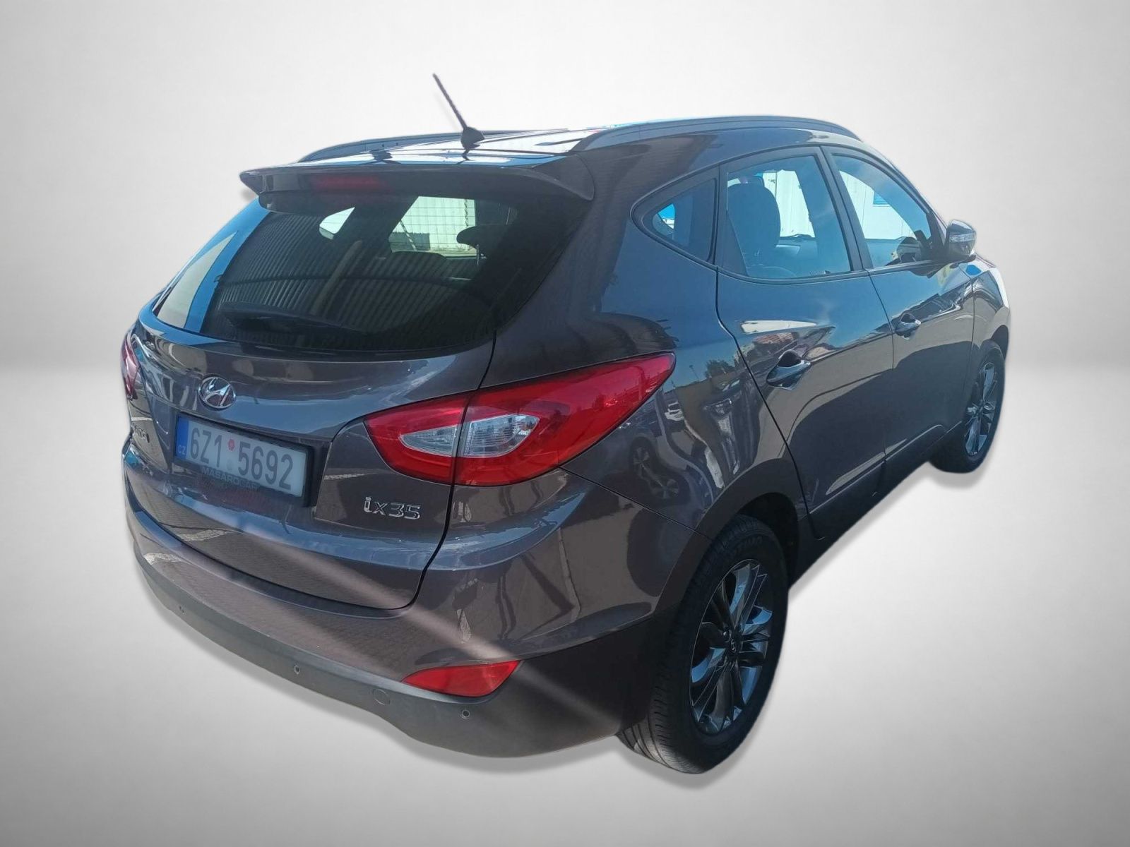 Hyundai ix35, 1.6 GDI, Serv.kniha - fotka 2