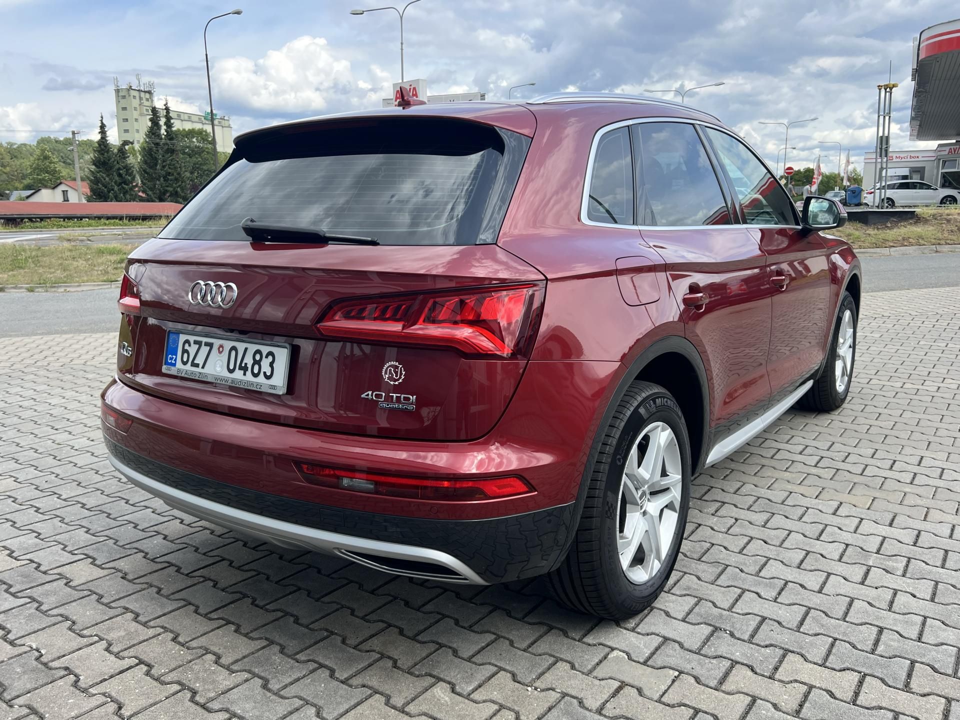 Audi Q5, 2.0 TDI 4x4 quattro - fotka 6