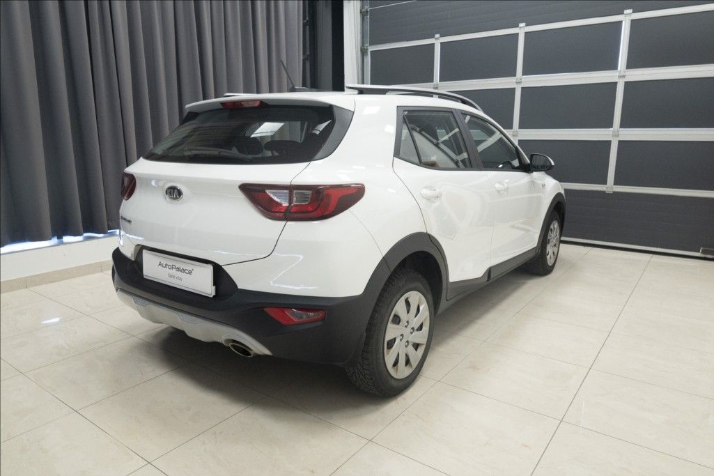 Kia Stonic, 1,2 CVVT 1. MAJITEL ČR DPH - fotka 4