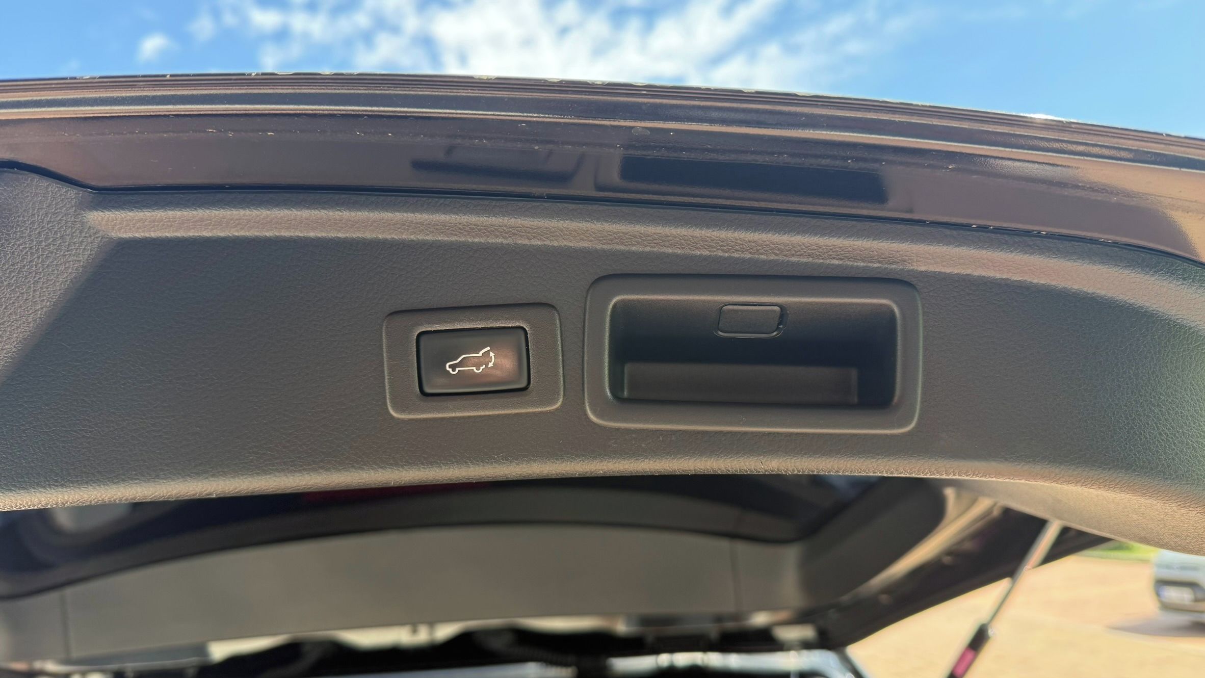 Subaru Forester, 4x4 2.0D - Sport Linea.+ tažné - fotka 3