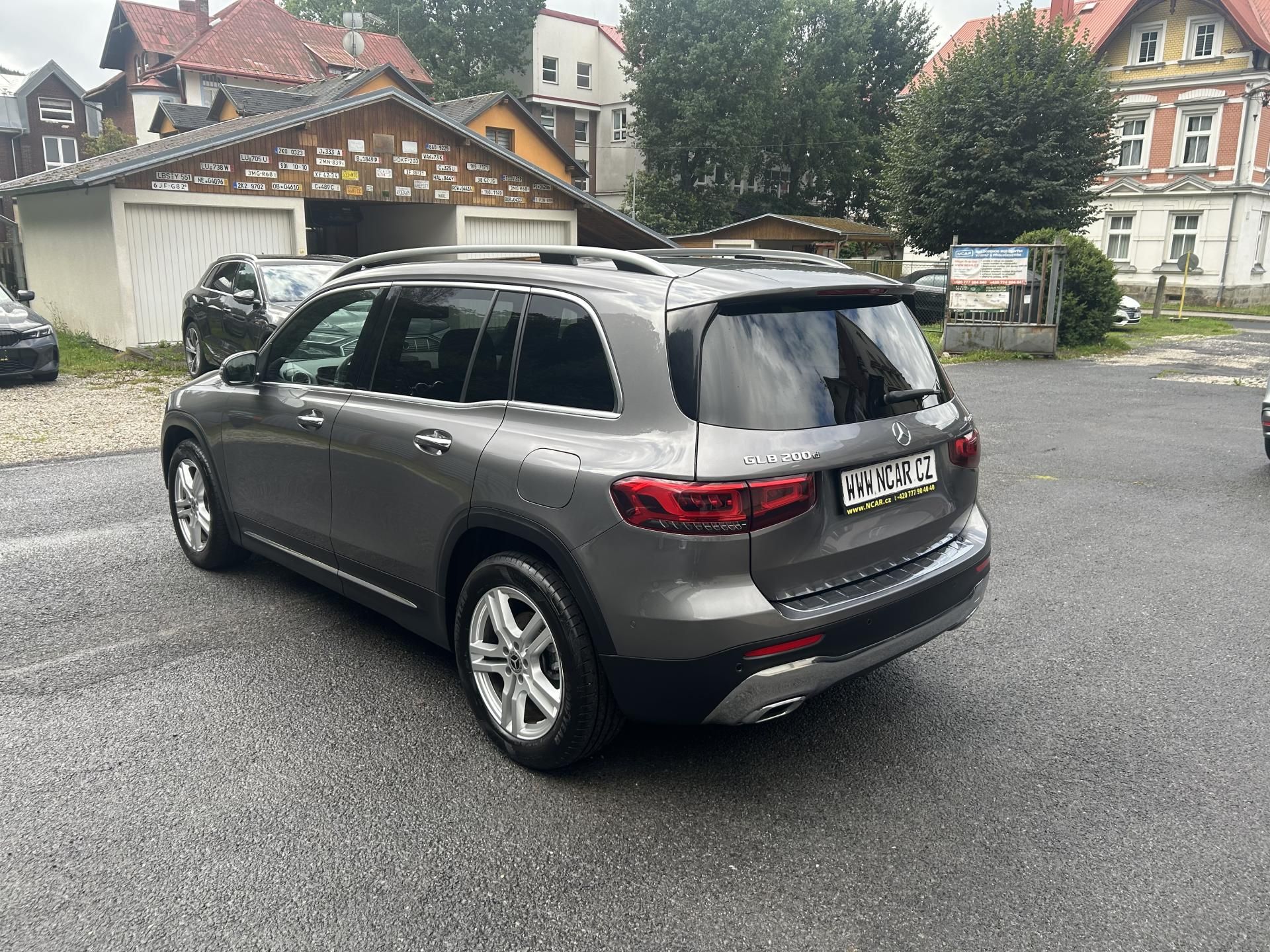 Mercedes-Benz GLB, 220D 4MATIC 110kw AUT - fotka 5