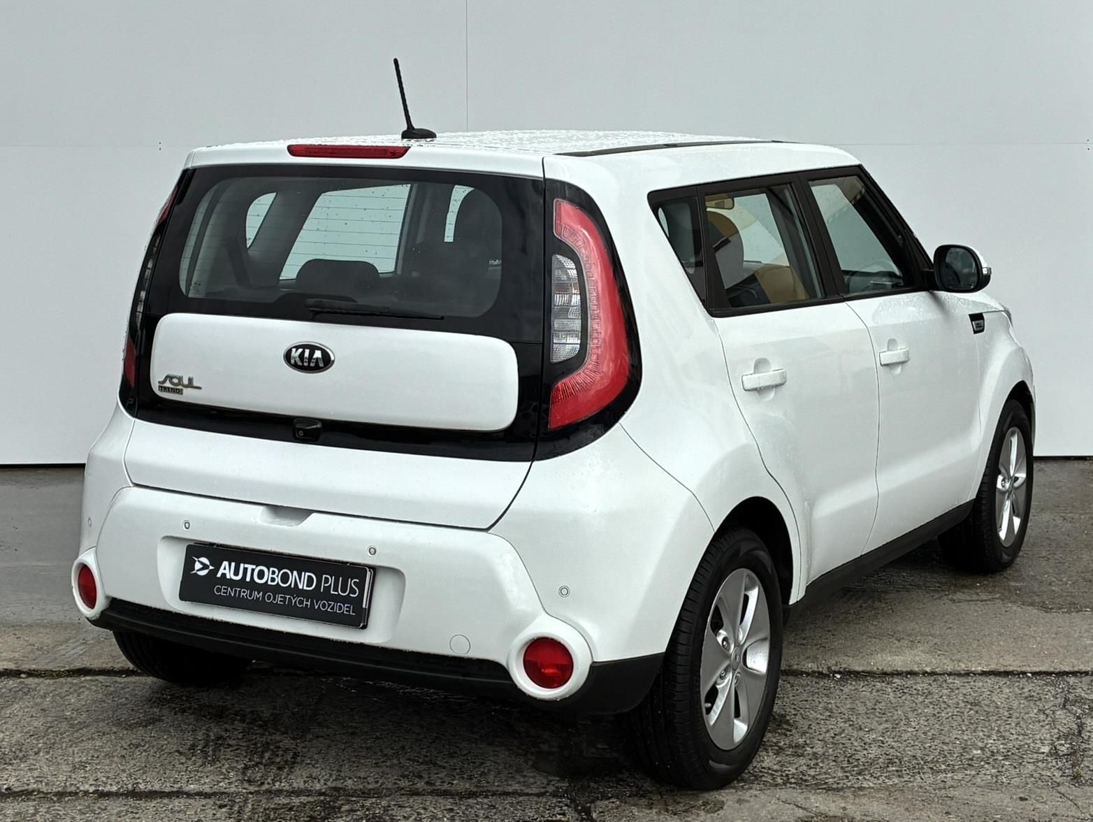 Kia Soul, 1.6 GDI 97kW AT Exclusive - fotka 2